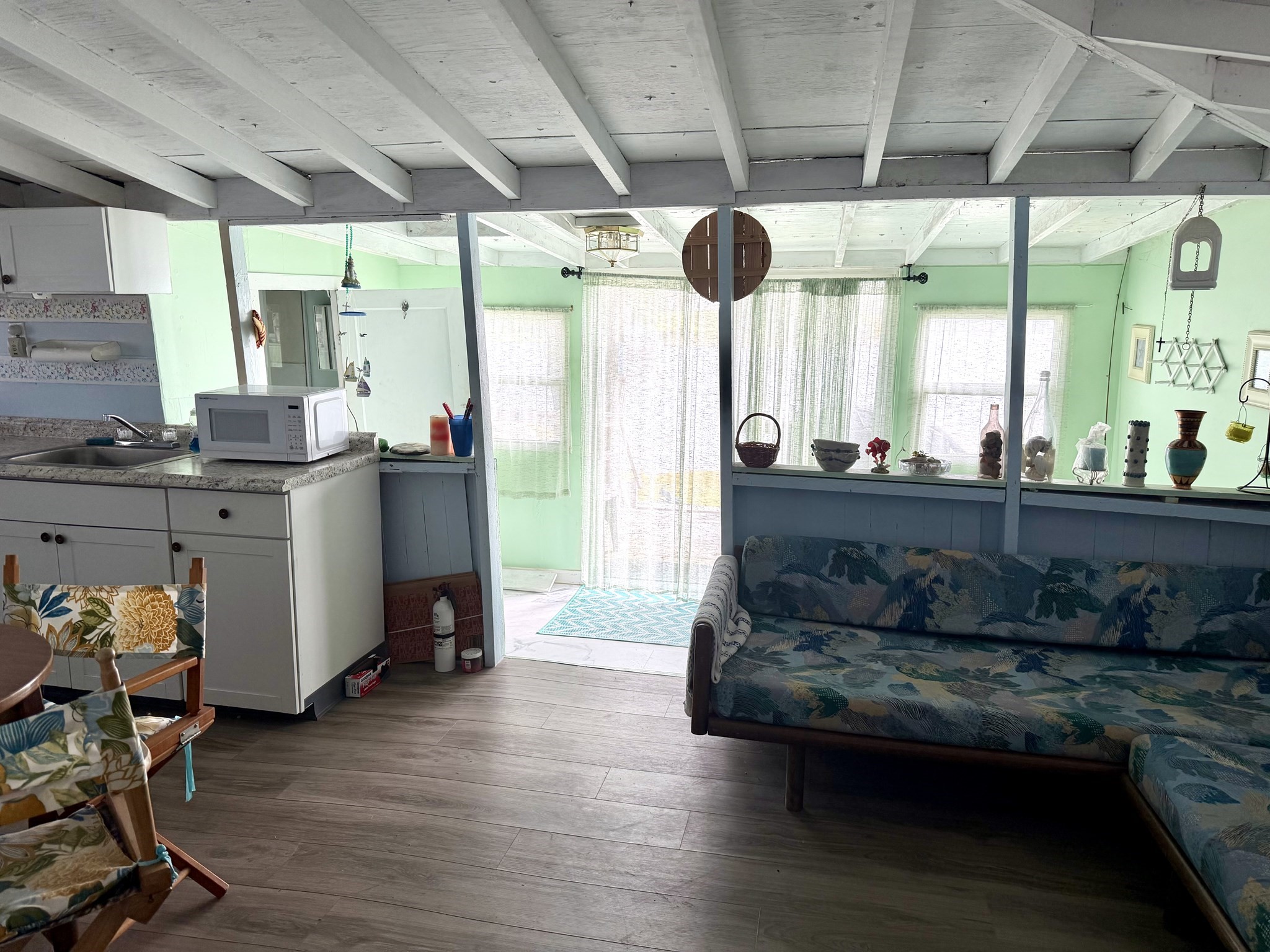 9 Hideaway # F Property Photo 4