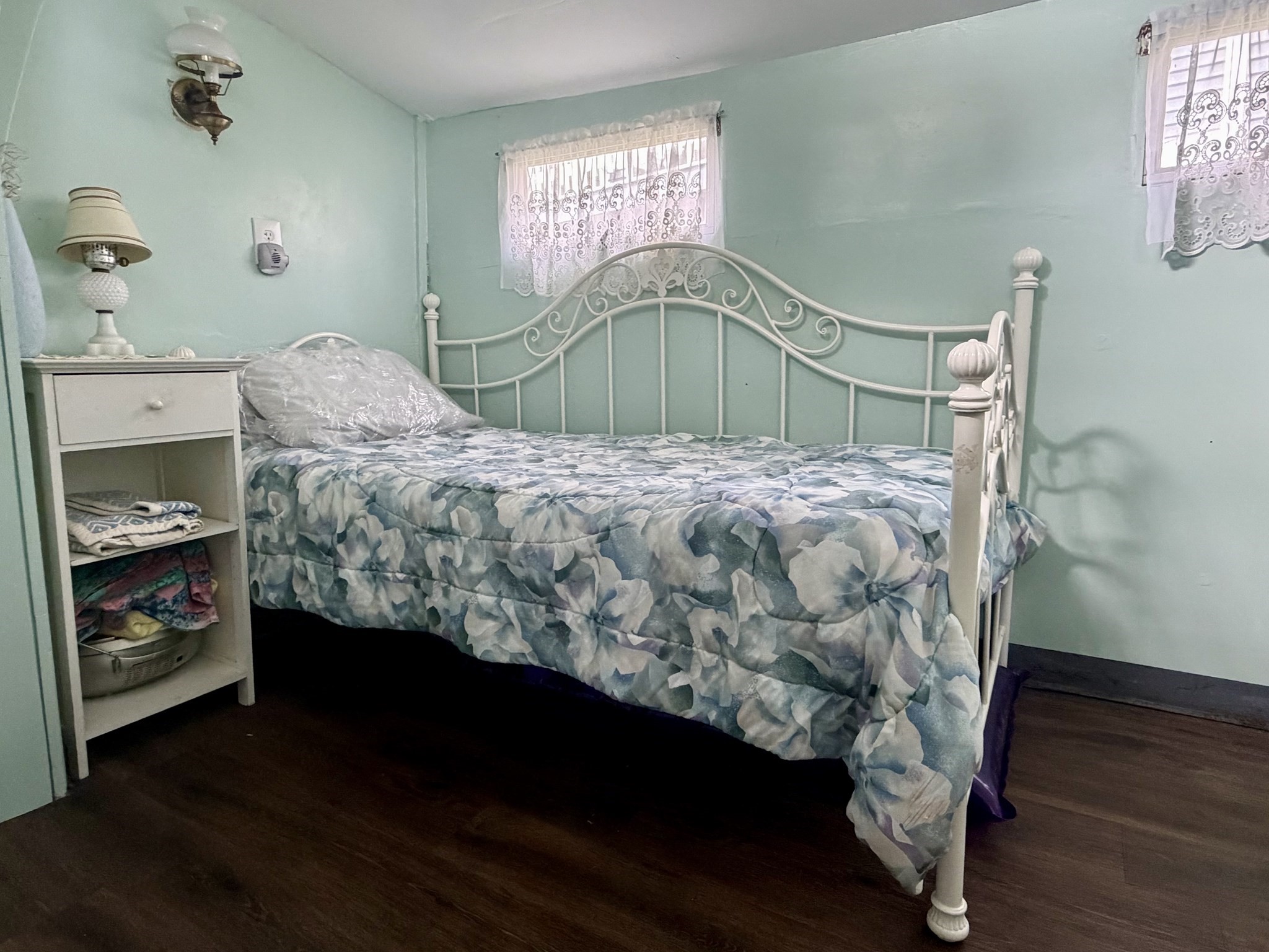 9 Hideaway # F Property Photo 6