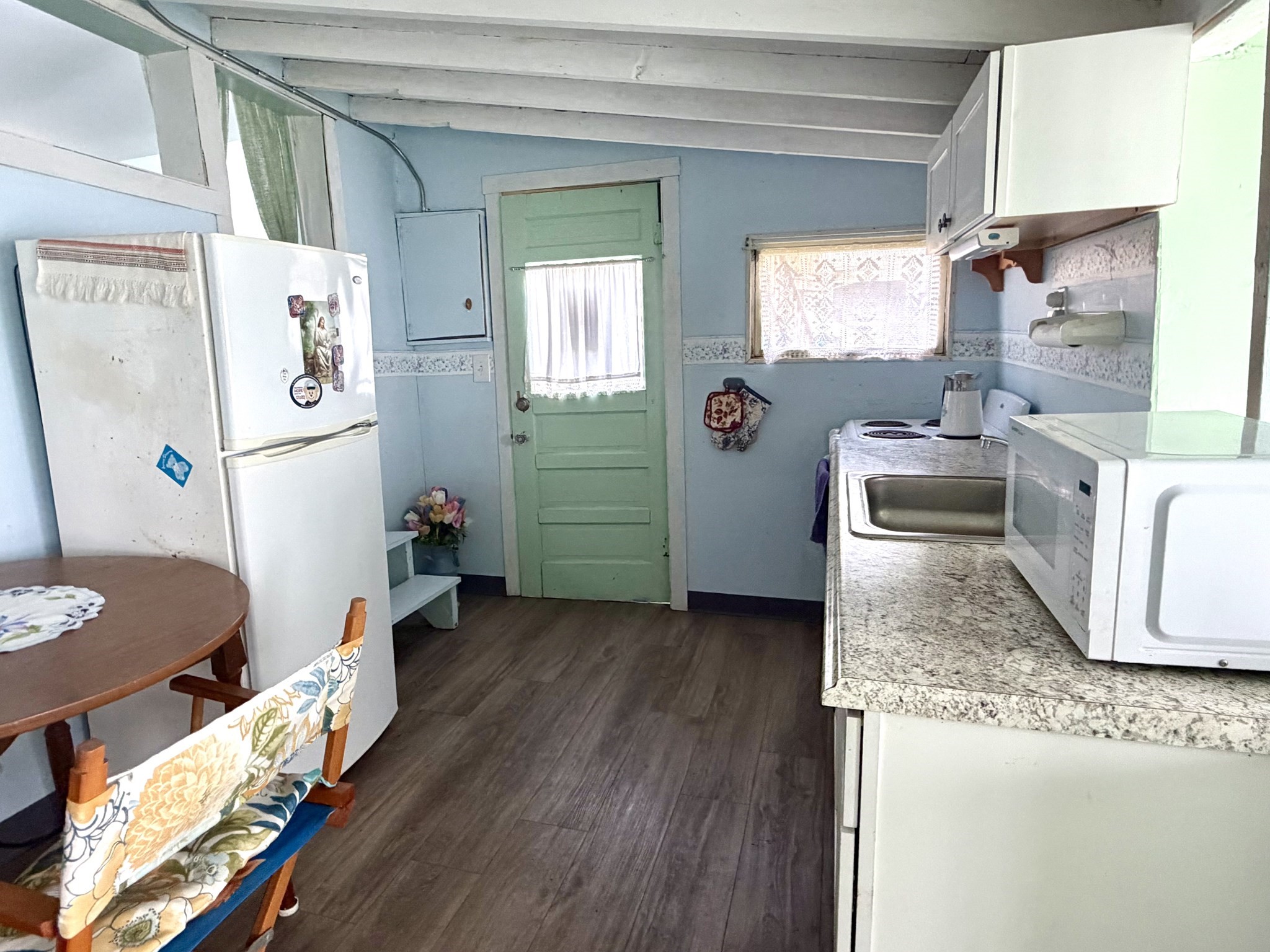 9 Hideaway # F Property Photo 7