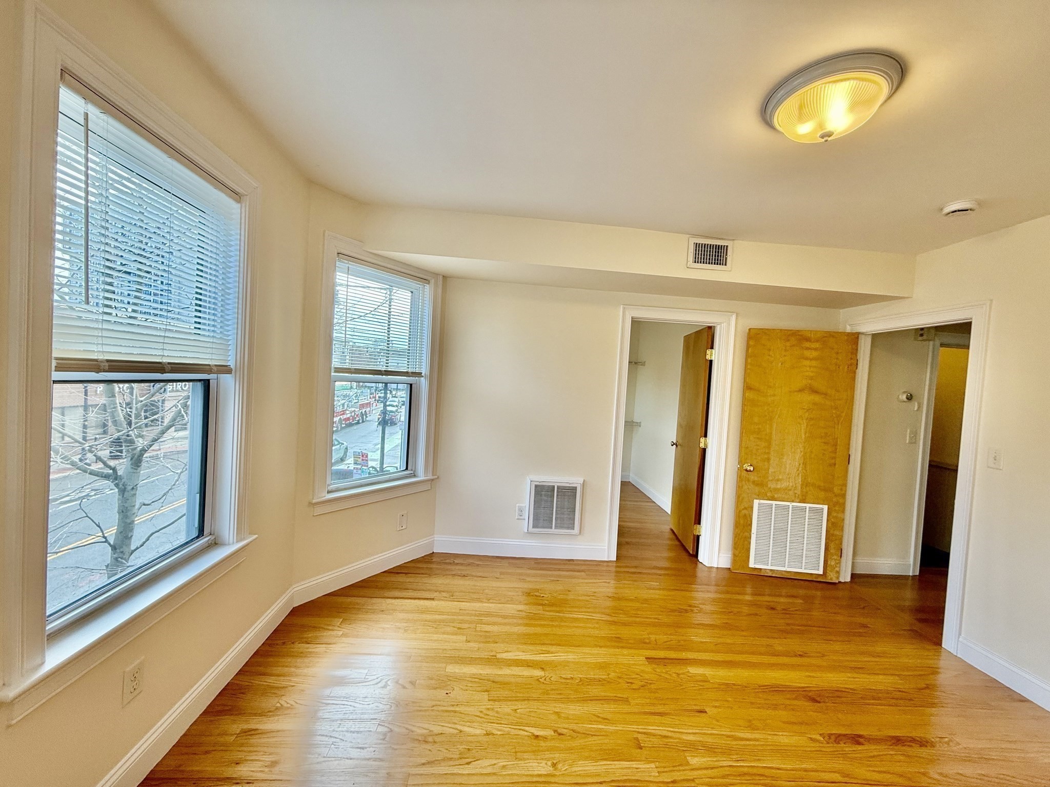 724 Cambridge St # 2 Property Photo 11