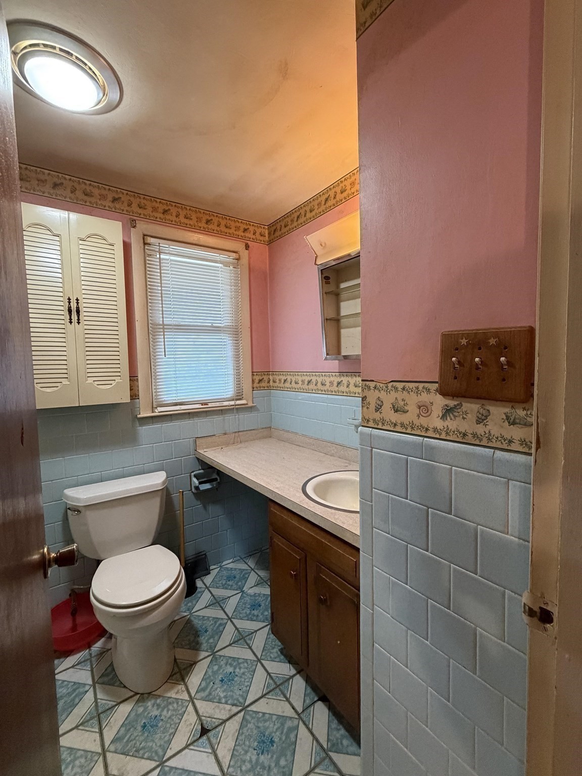27 Dillon St Property Photo 14