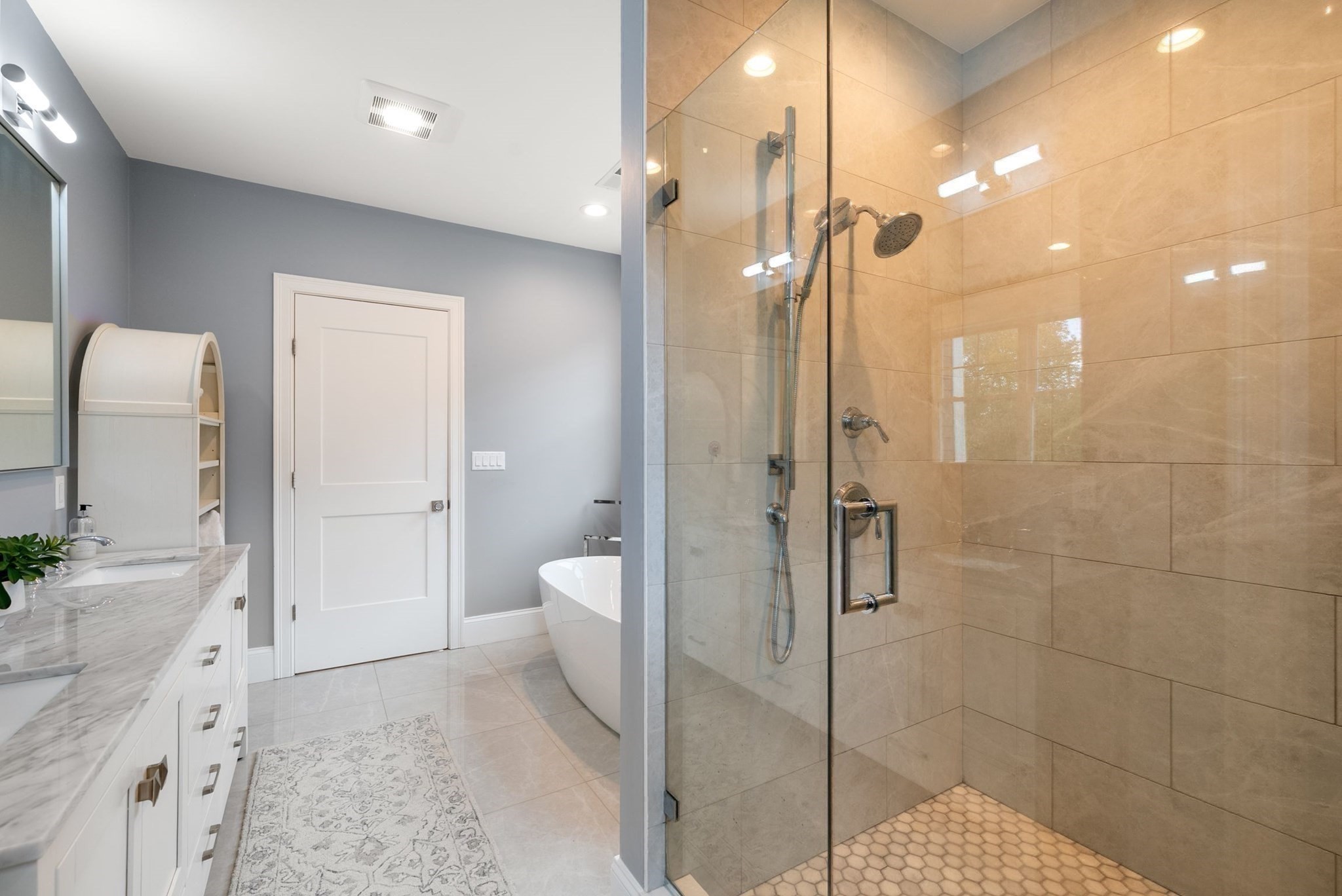 446 Westfield Street Property Photo 32