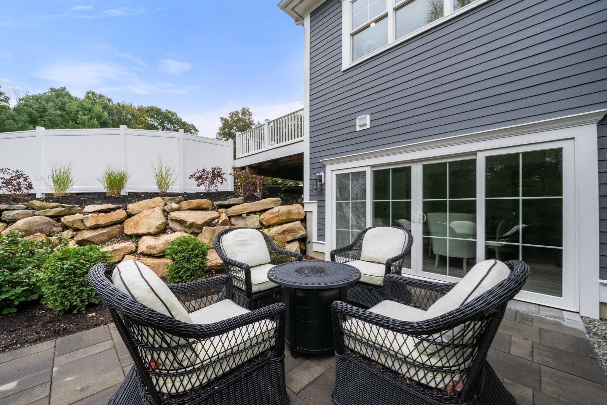 446 Westfield Street Property Photo 42