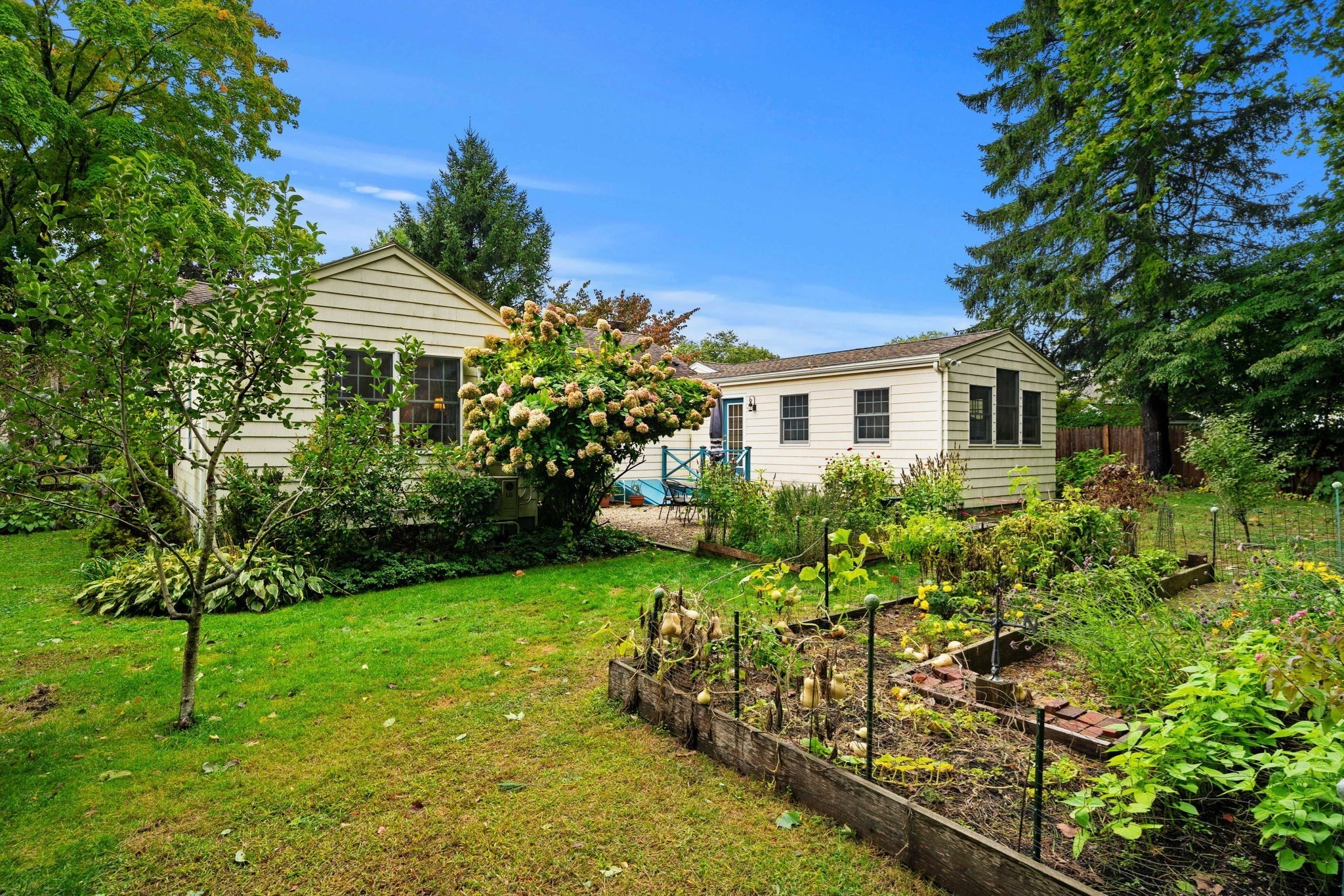 14 Ortins Rd Property Photo 3