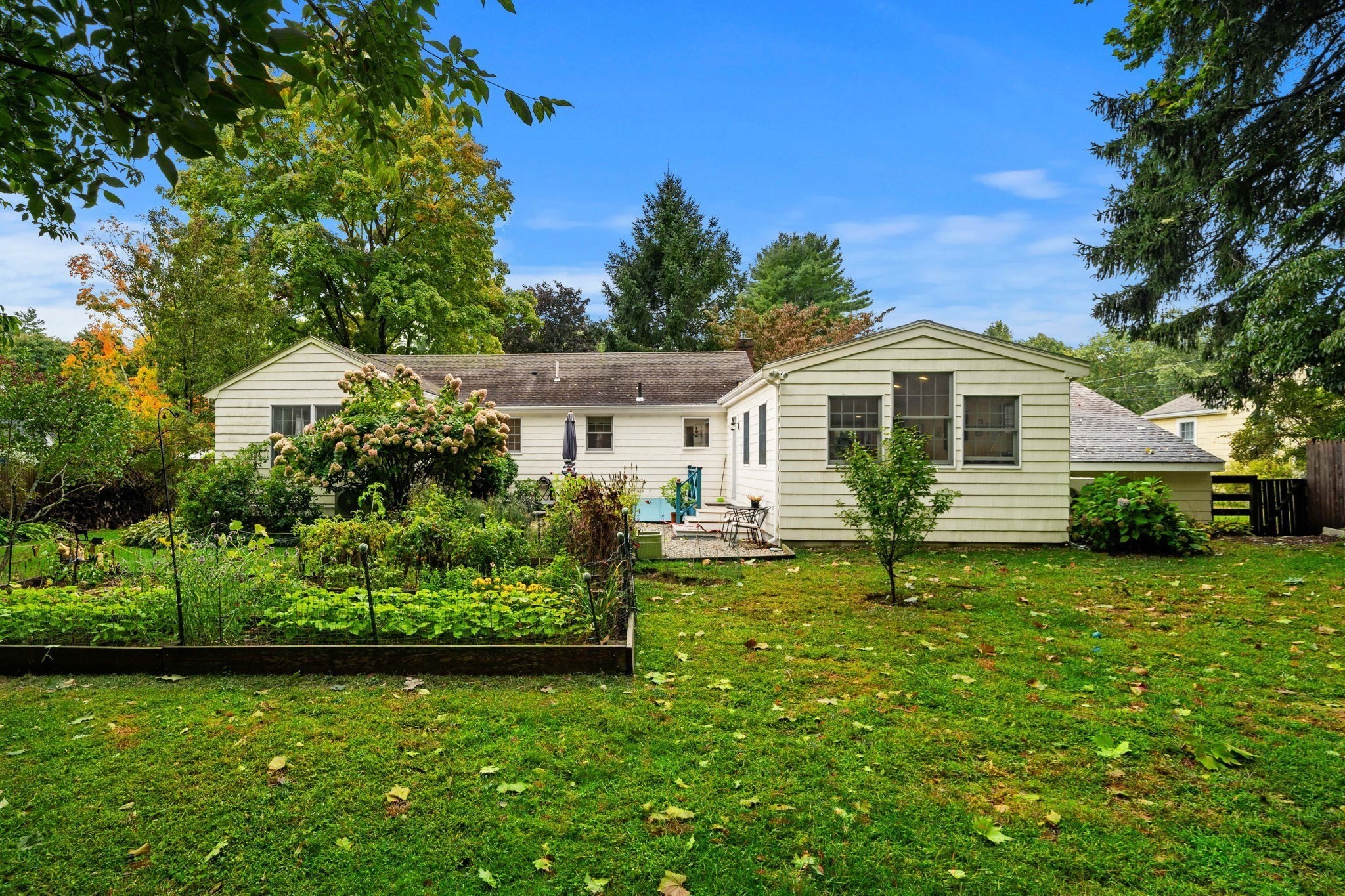 14 Ortins Rd Property Photo 4