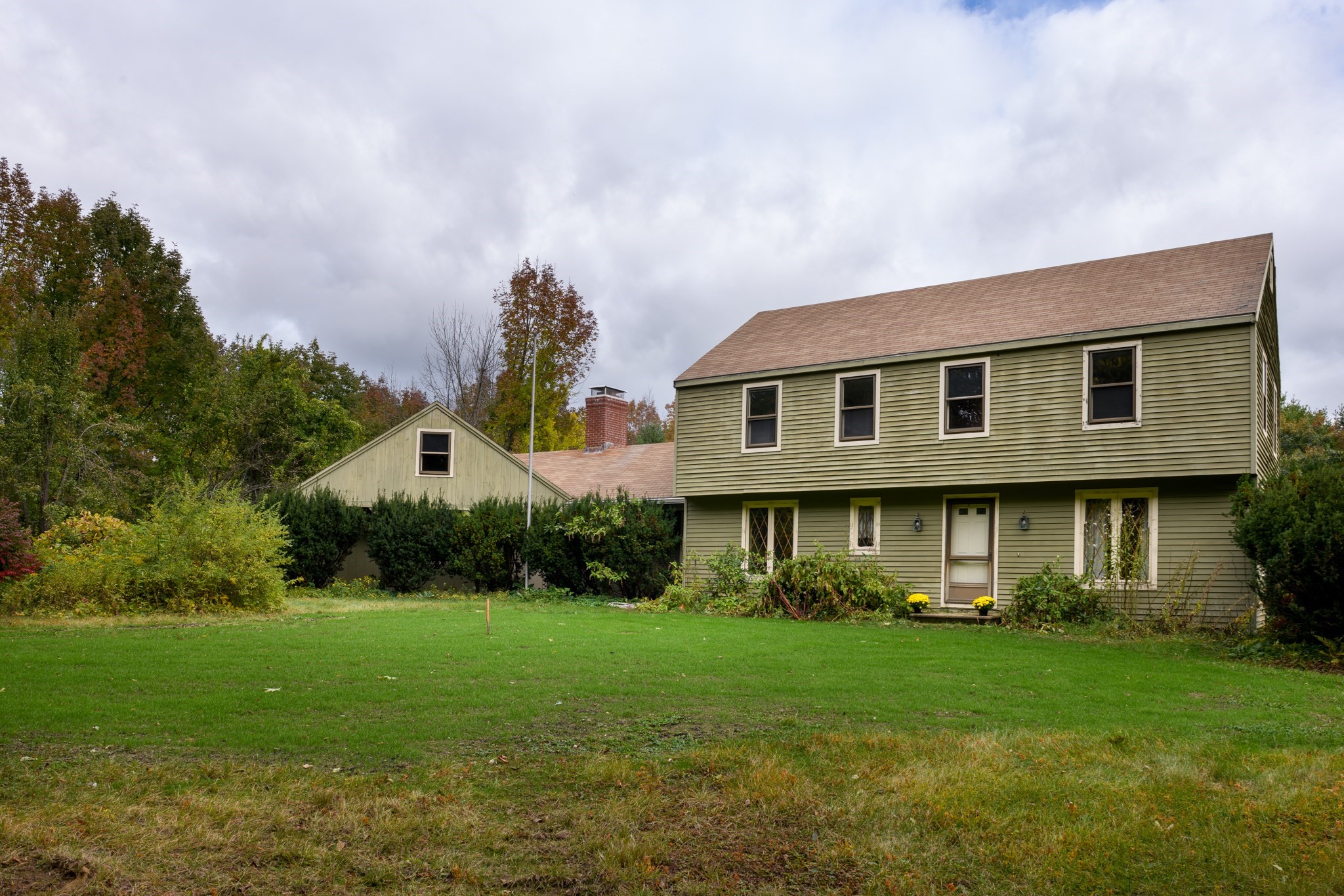 231 Worcester Road Property Photo 2