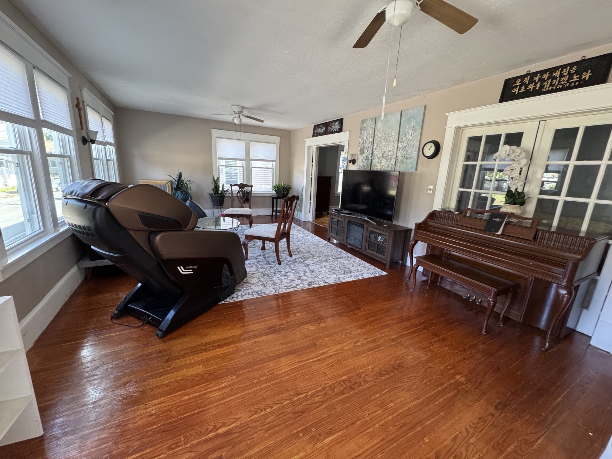 14 Taylor St Property Photo 5