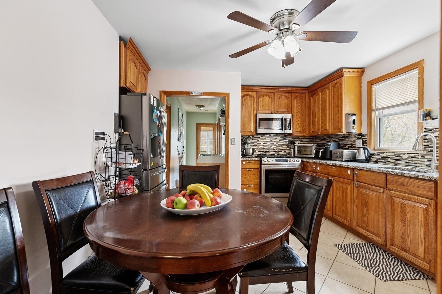 292 Broadway Property Photo 4