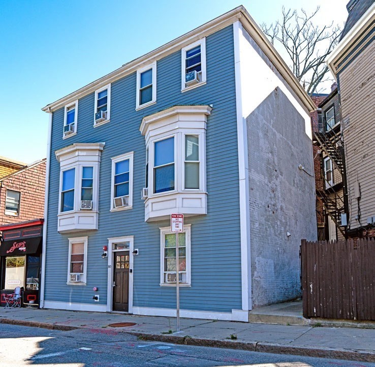 80 Dorchester St Property Photo 3