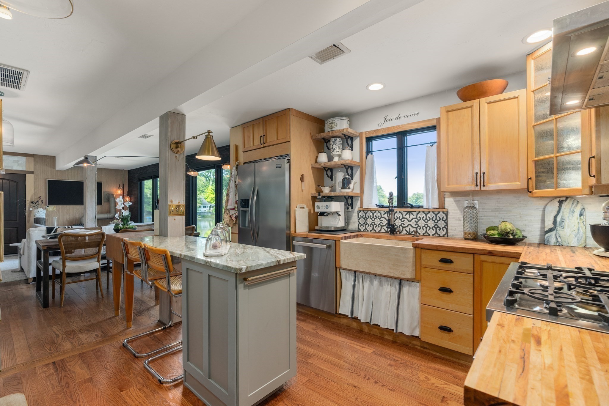 14 Old Populatic Rd Property Photo 12