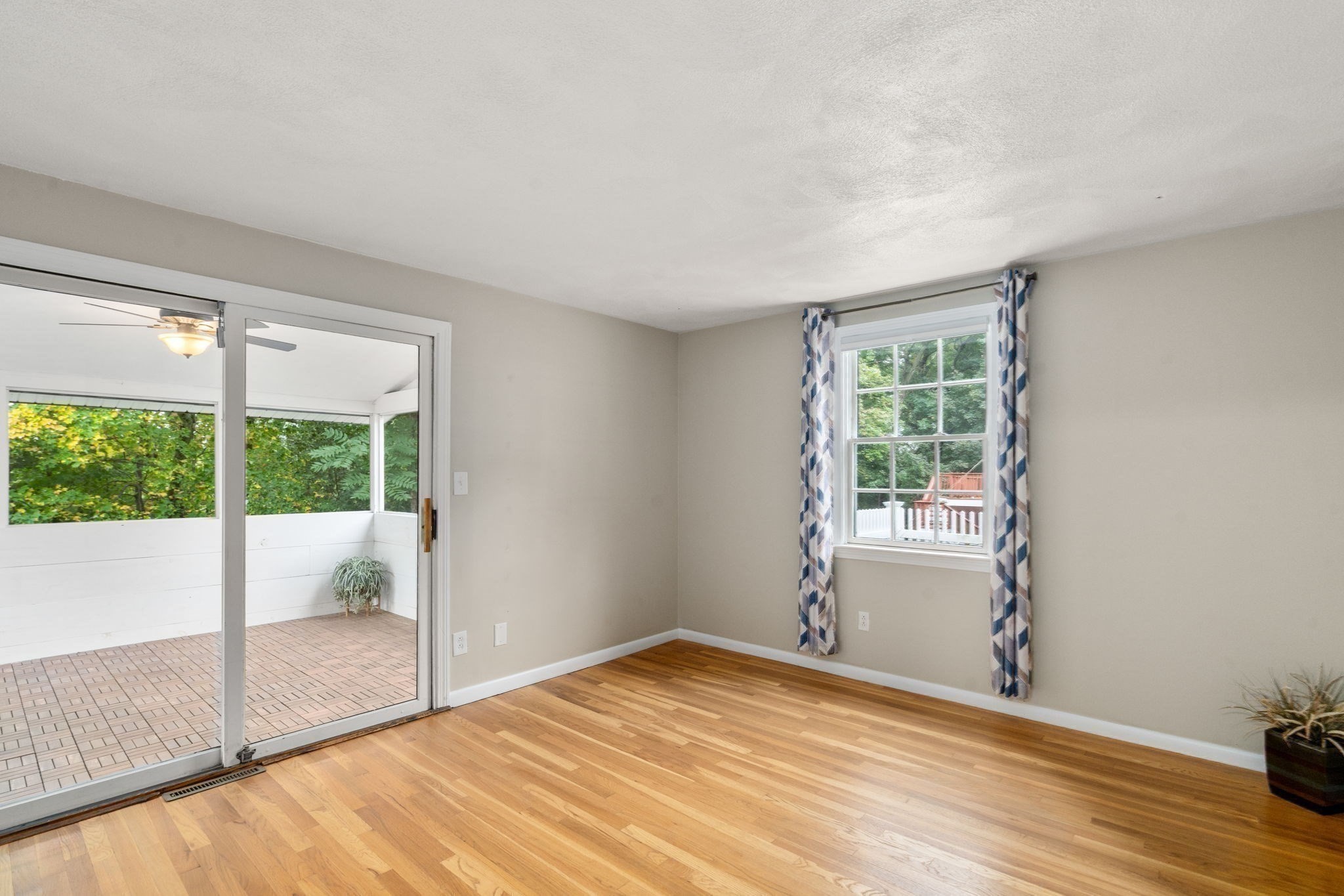 165 Lockland Ave Property Photo 13
