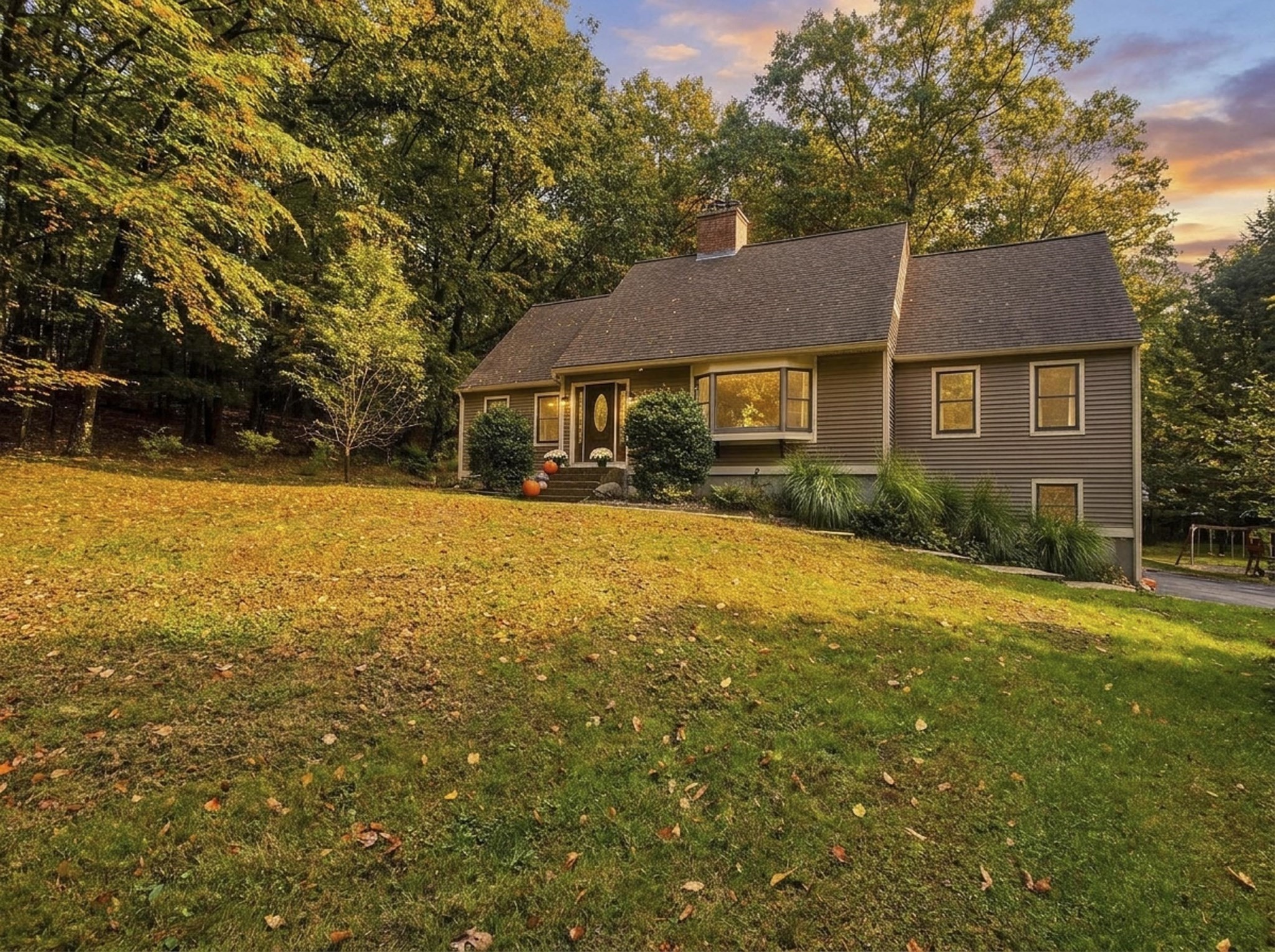 86 Glendale Rd Property Photo 3