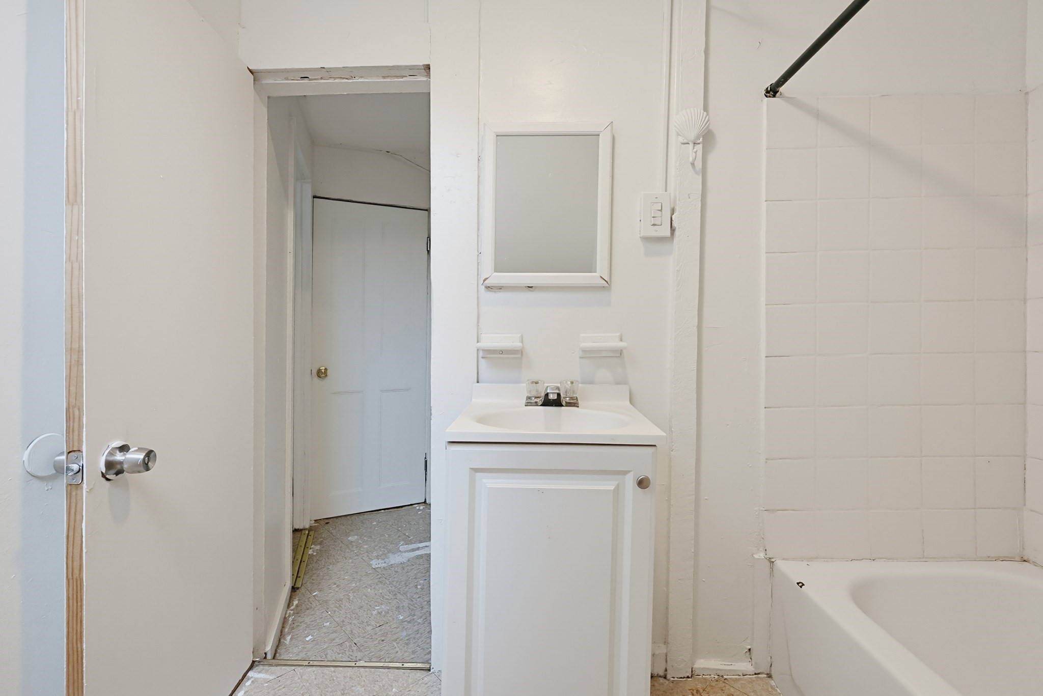 24-26 Grove St Property Photo 31