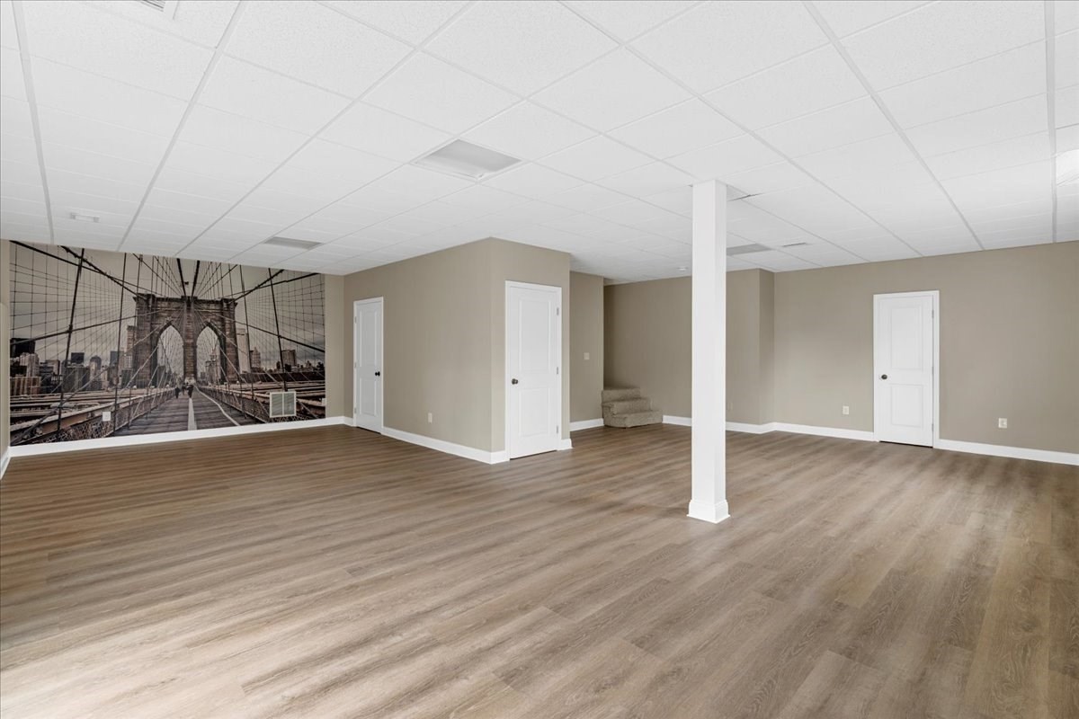 300 Country Club Way Property Photo 20