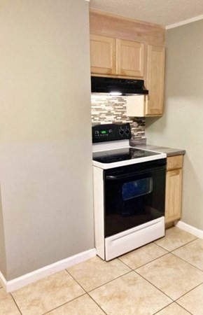 188 Bowles Park Property Photo 4