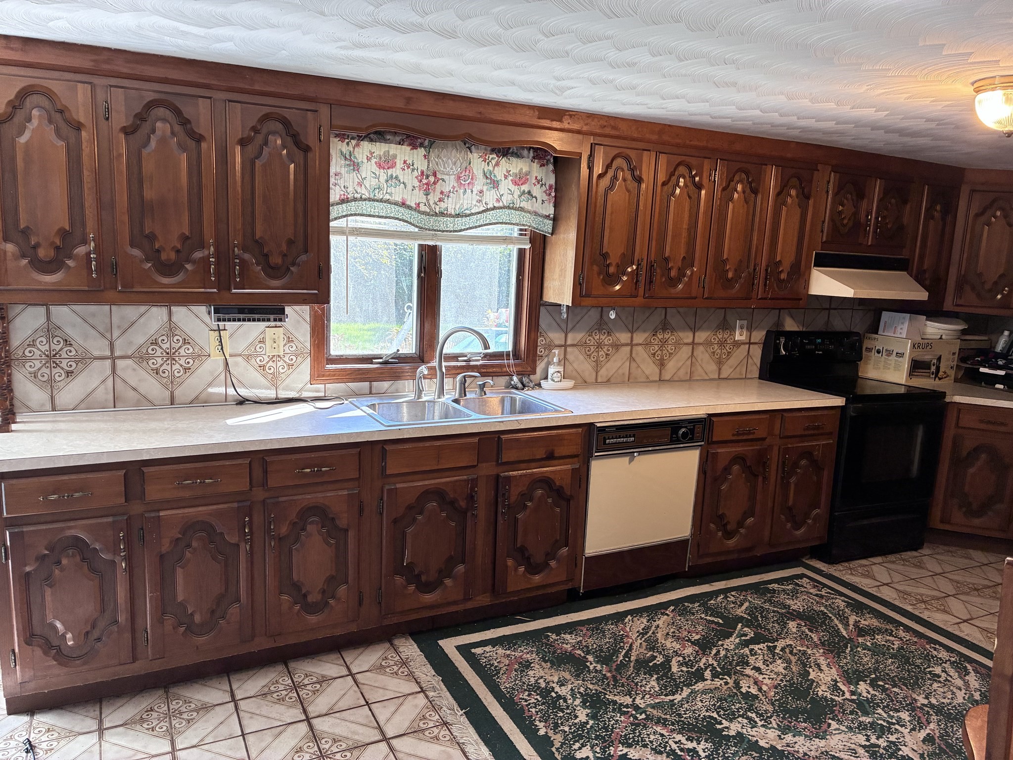 770 County Street Property Photo 38