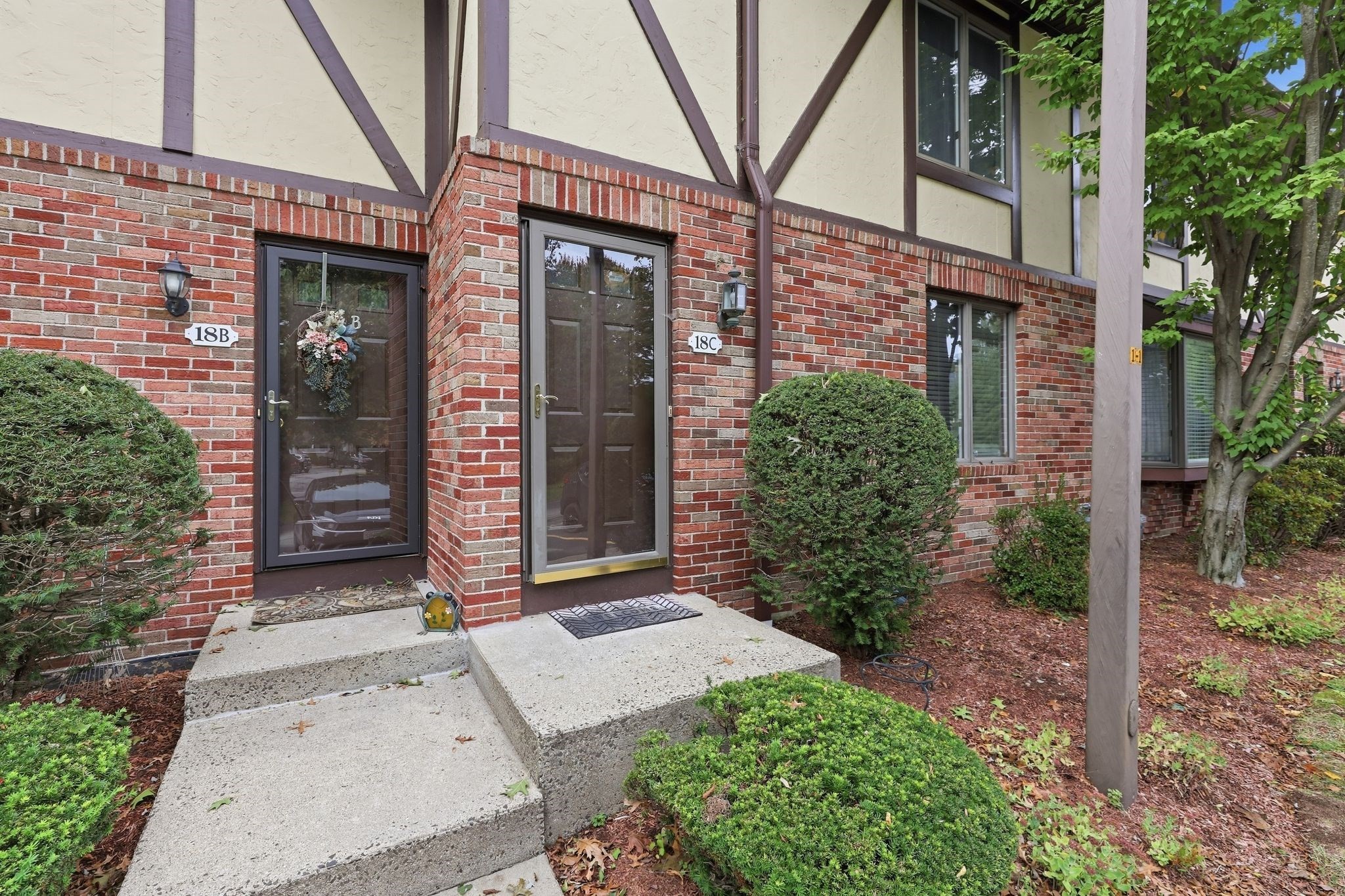 18 Mansion Woods Dr # C Property Photo 2