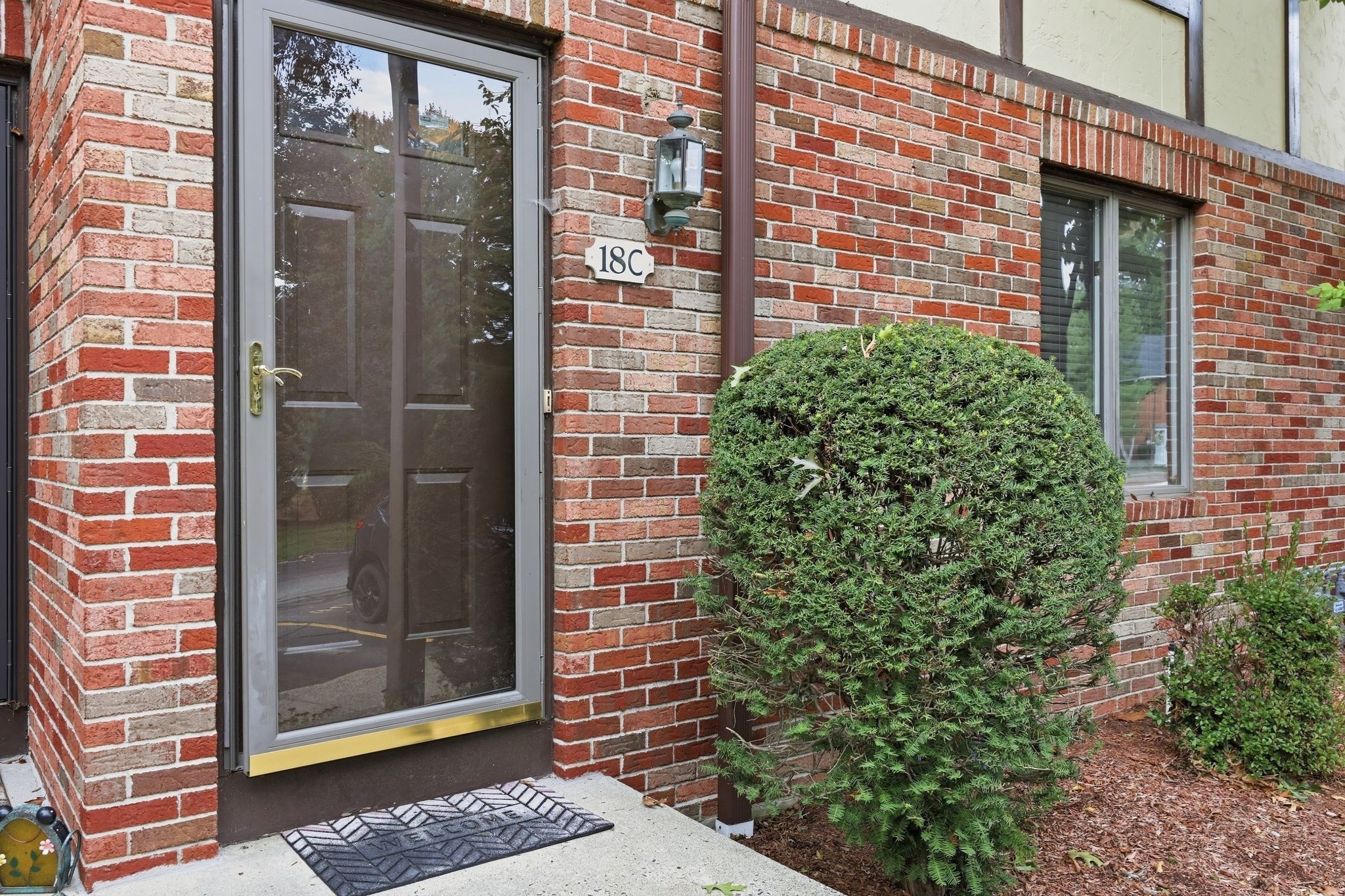18 Mansion Woods Dr # C Property Photo 4