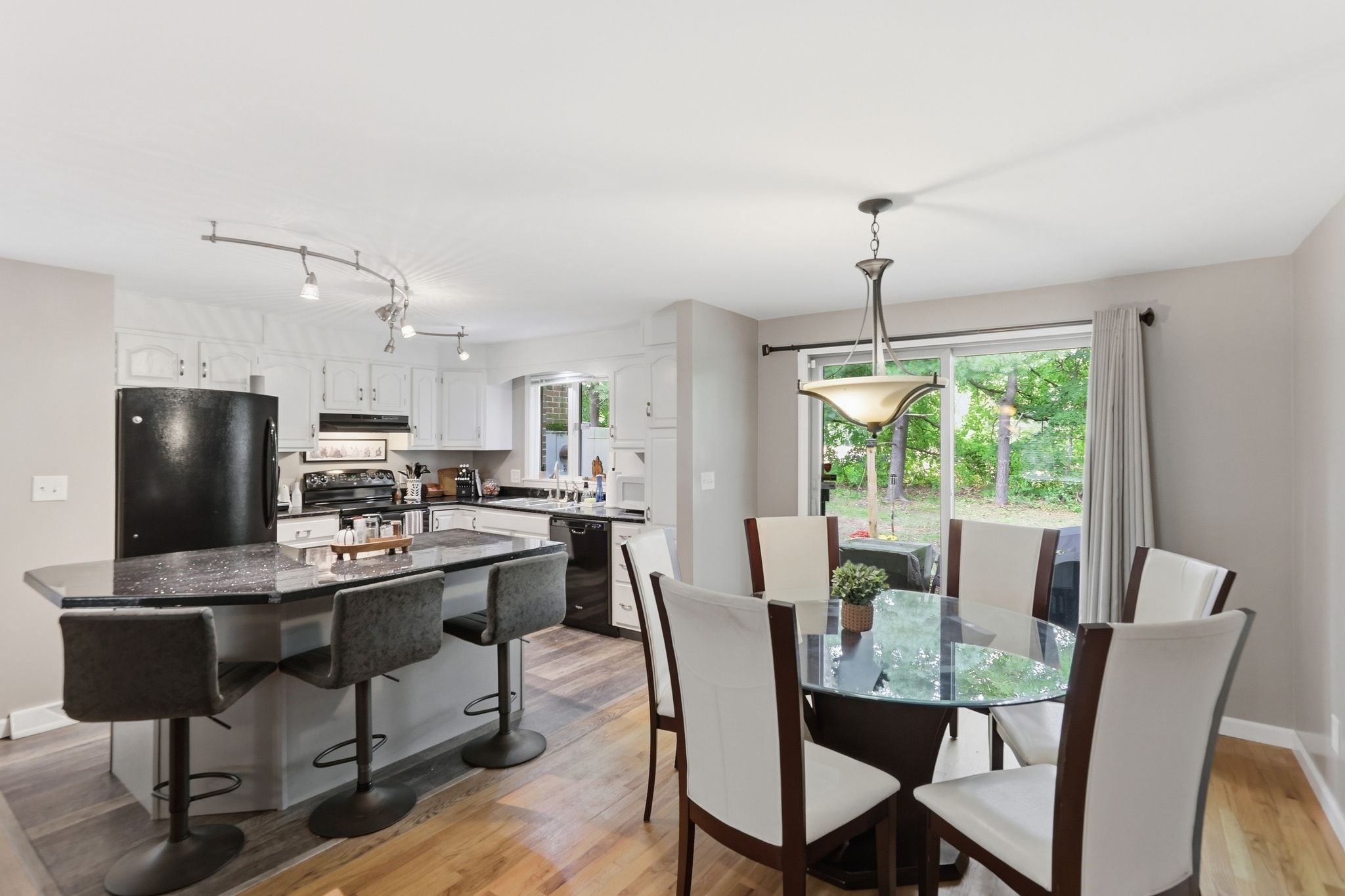 18 Mansion Woods Dr # C Property Photo 11