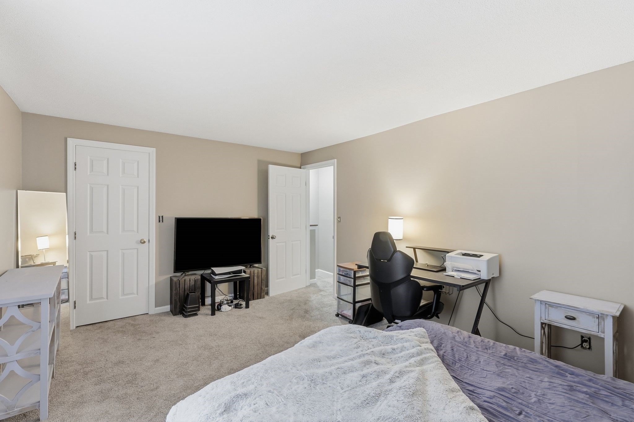18 Mansion Woods Dr # C Property Photo 21