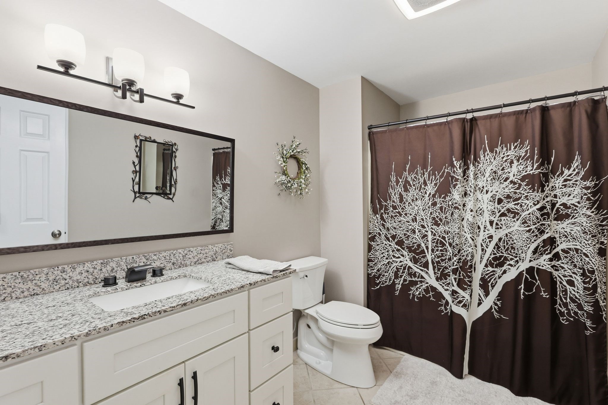 18 Mansion Woods Dr # C Property Photo 22