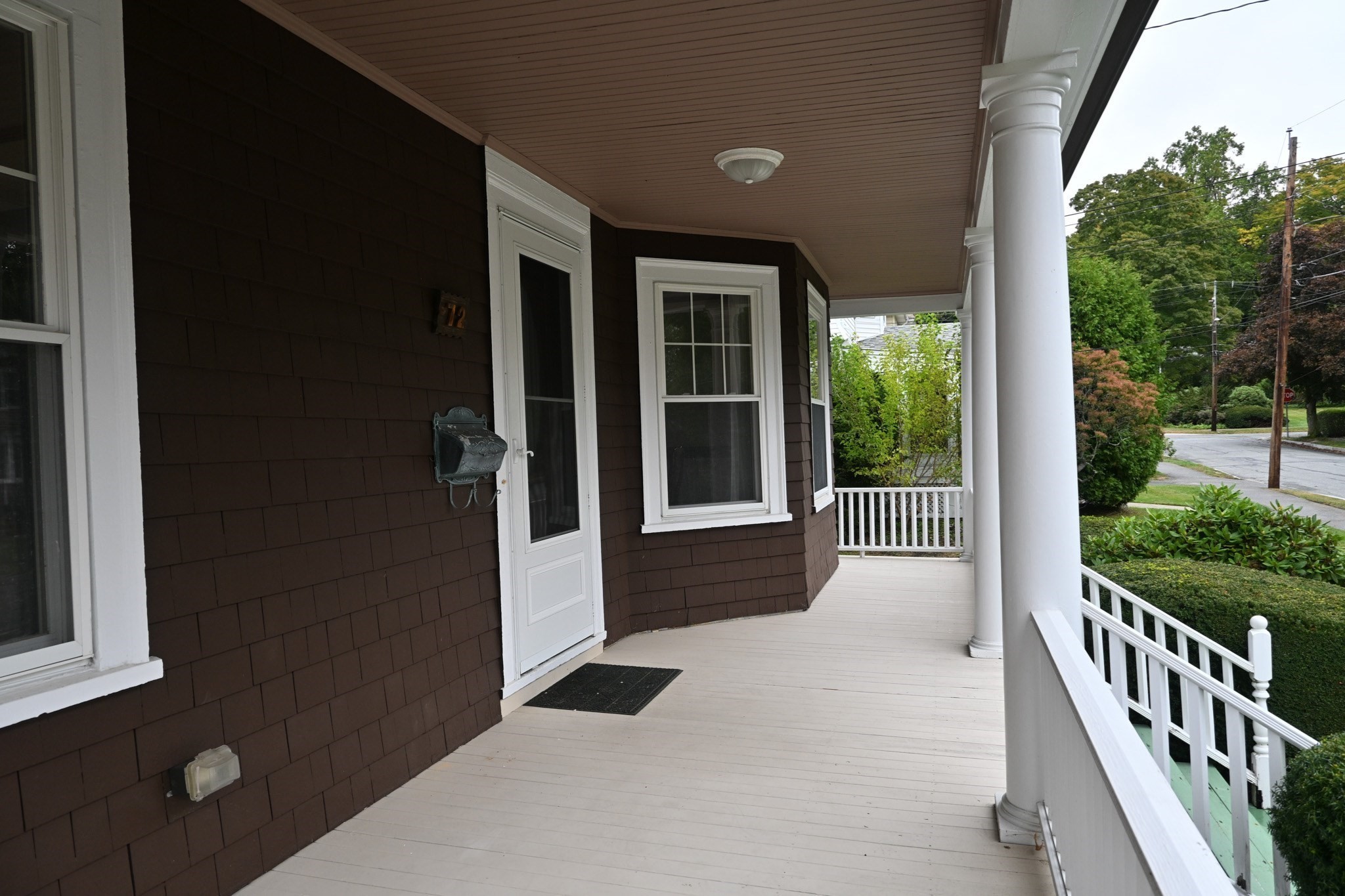72 Washington St Property Photo 3