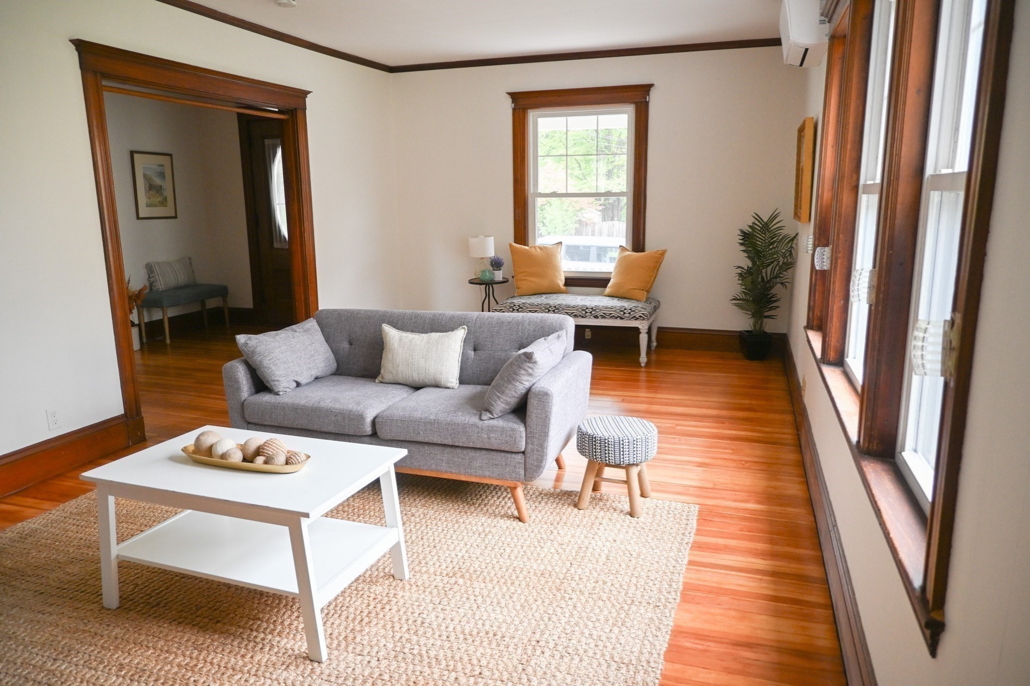 72 Washington St Property Photo 6