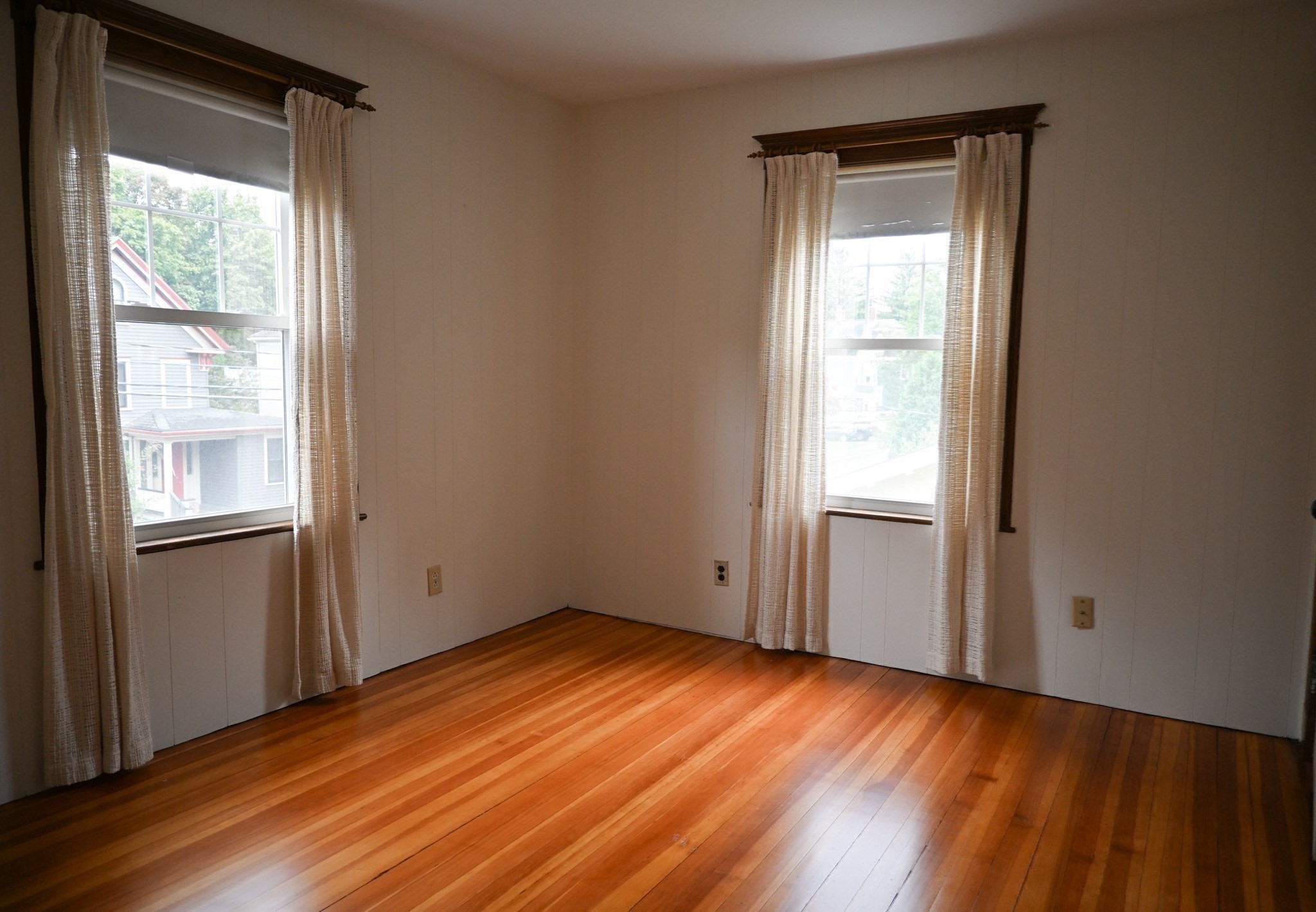72 Washington St Property Photo 14