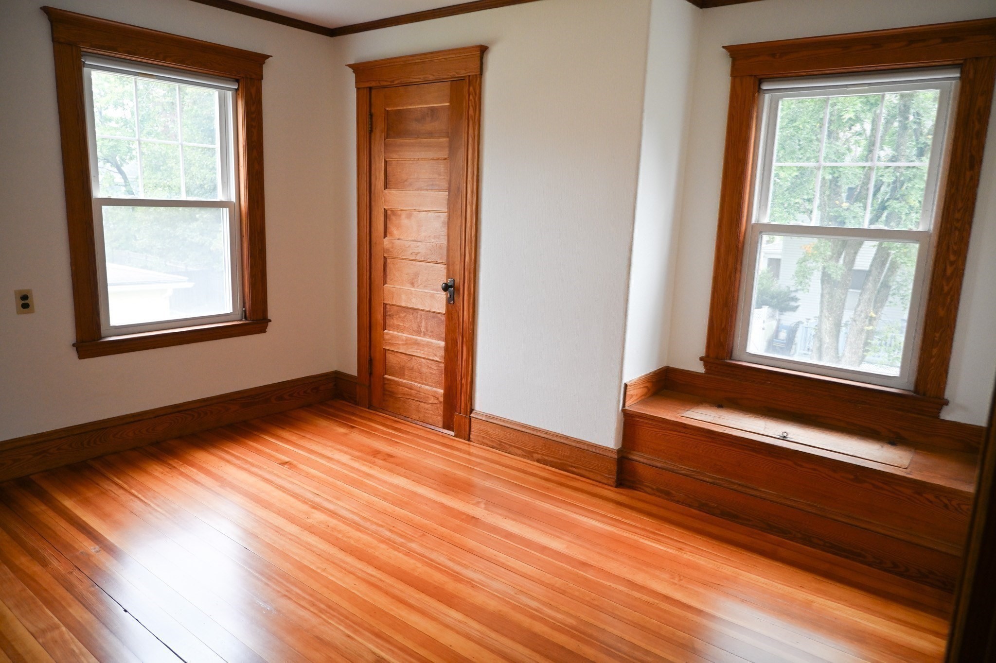 72 Washington St Property Photo 15