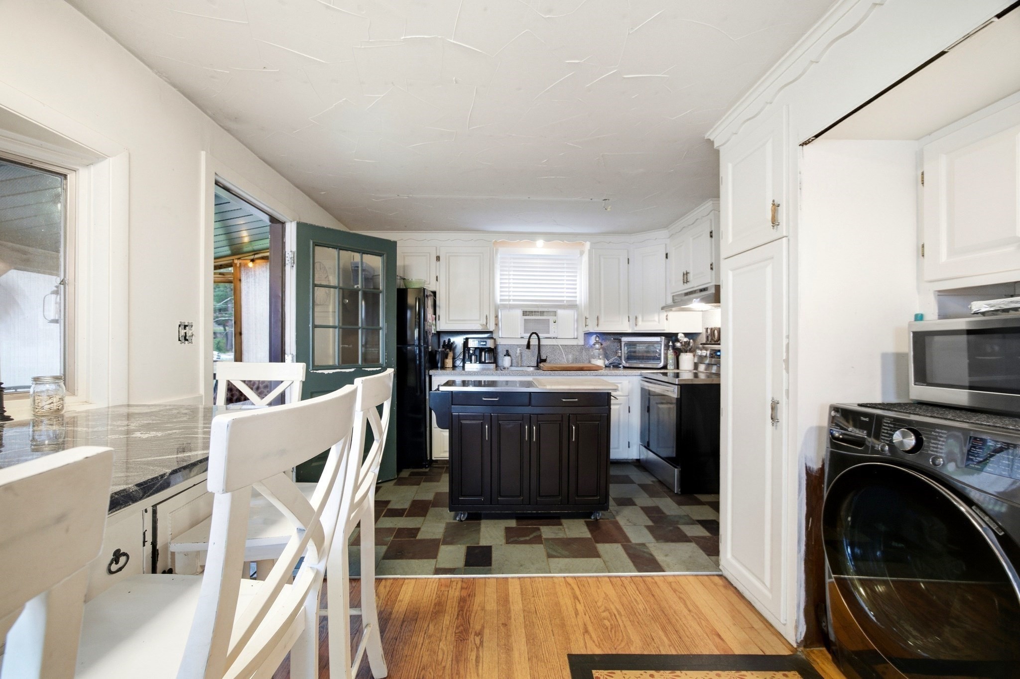18 Brayton Property Photo 8