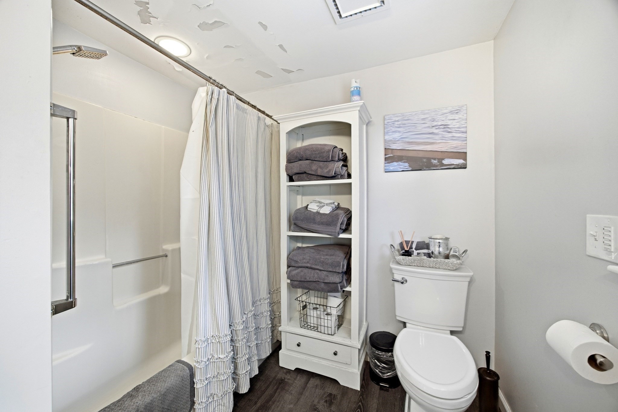 18 Brayton Property Photo 11