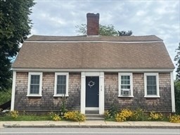 218 Sandwich St Property Photo 36