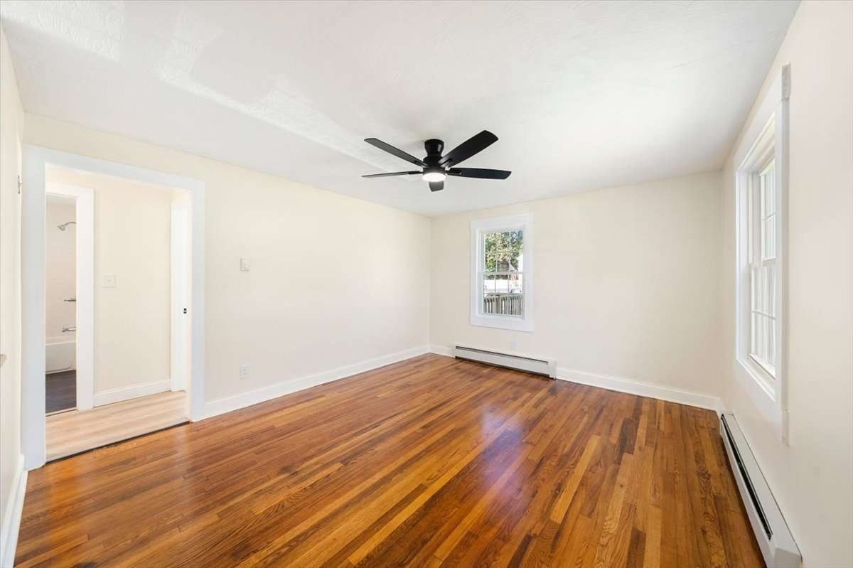 298 Greenwood St. Property Photo 12