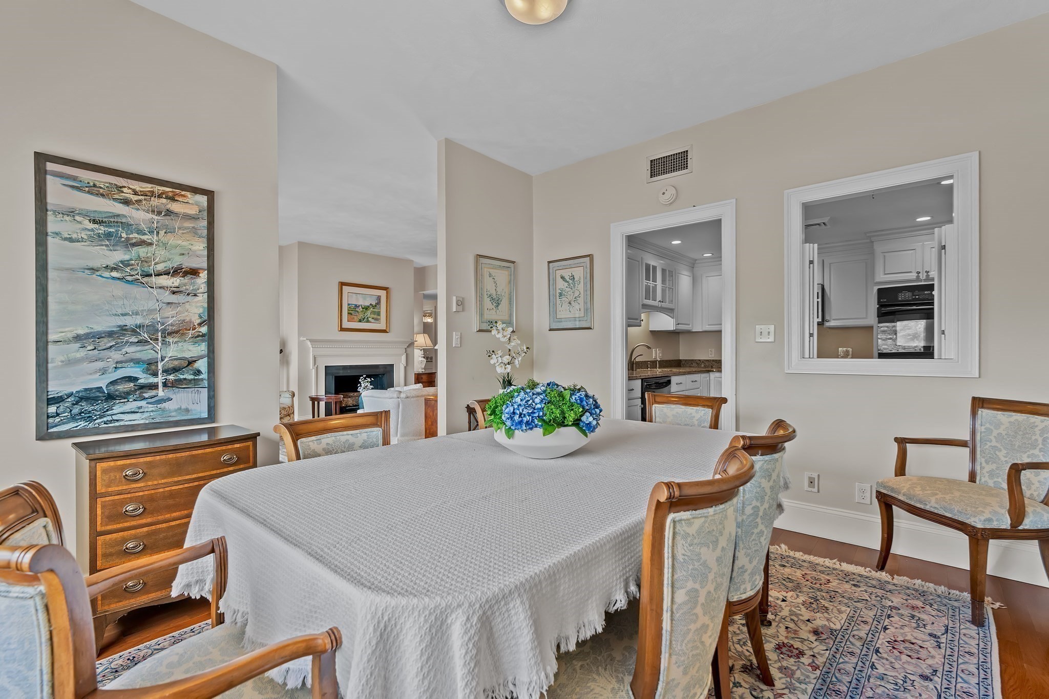 75 Grove Street # 427 Property Photo 8
