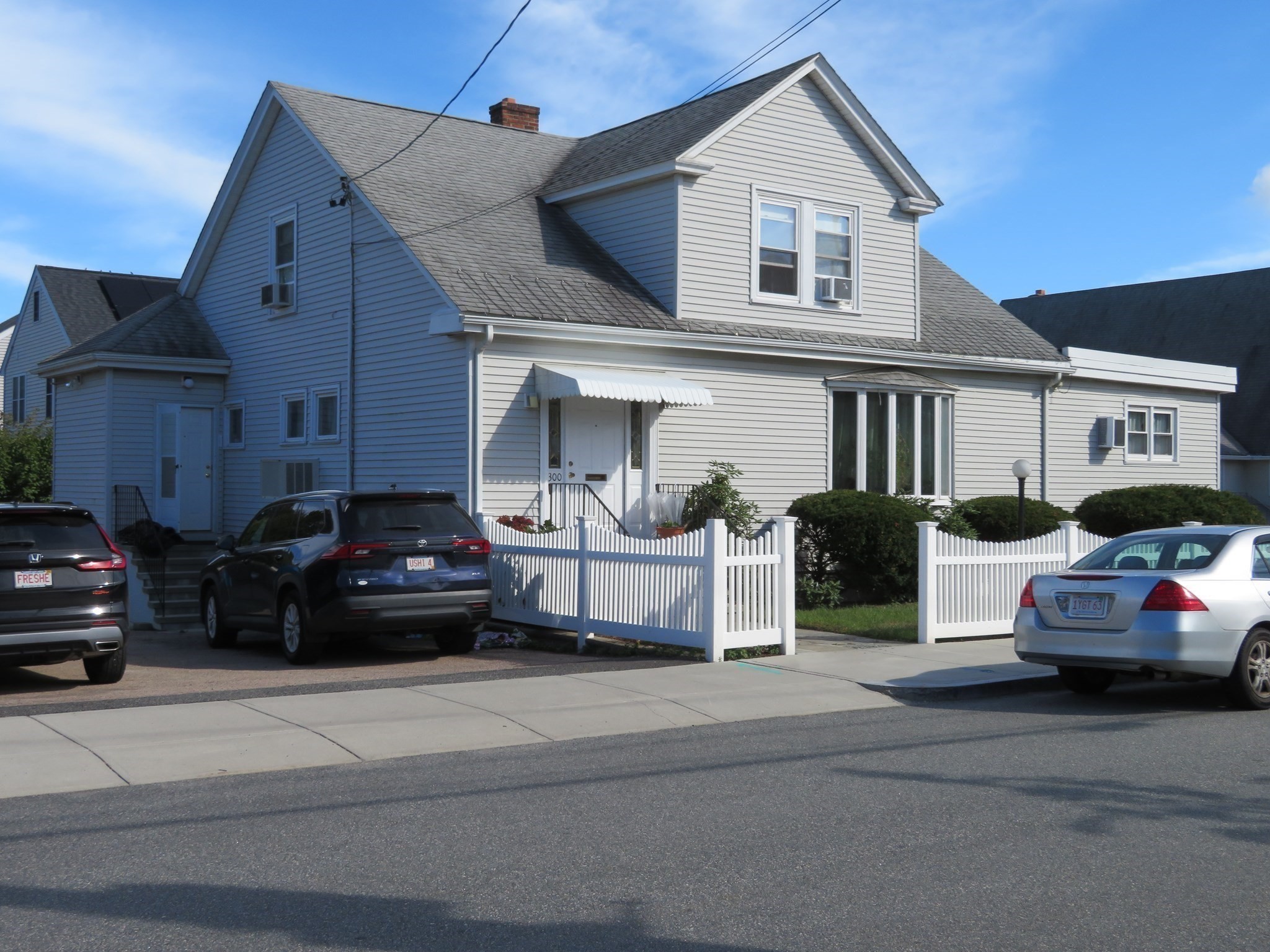 300 Manet Ave Property Photo 1