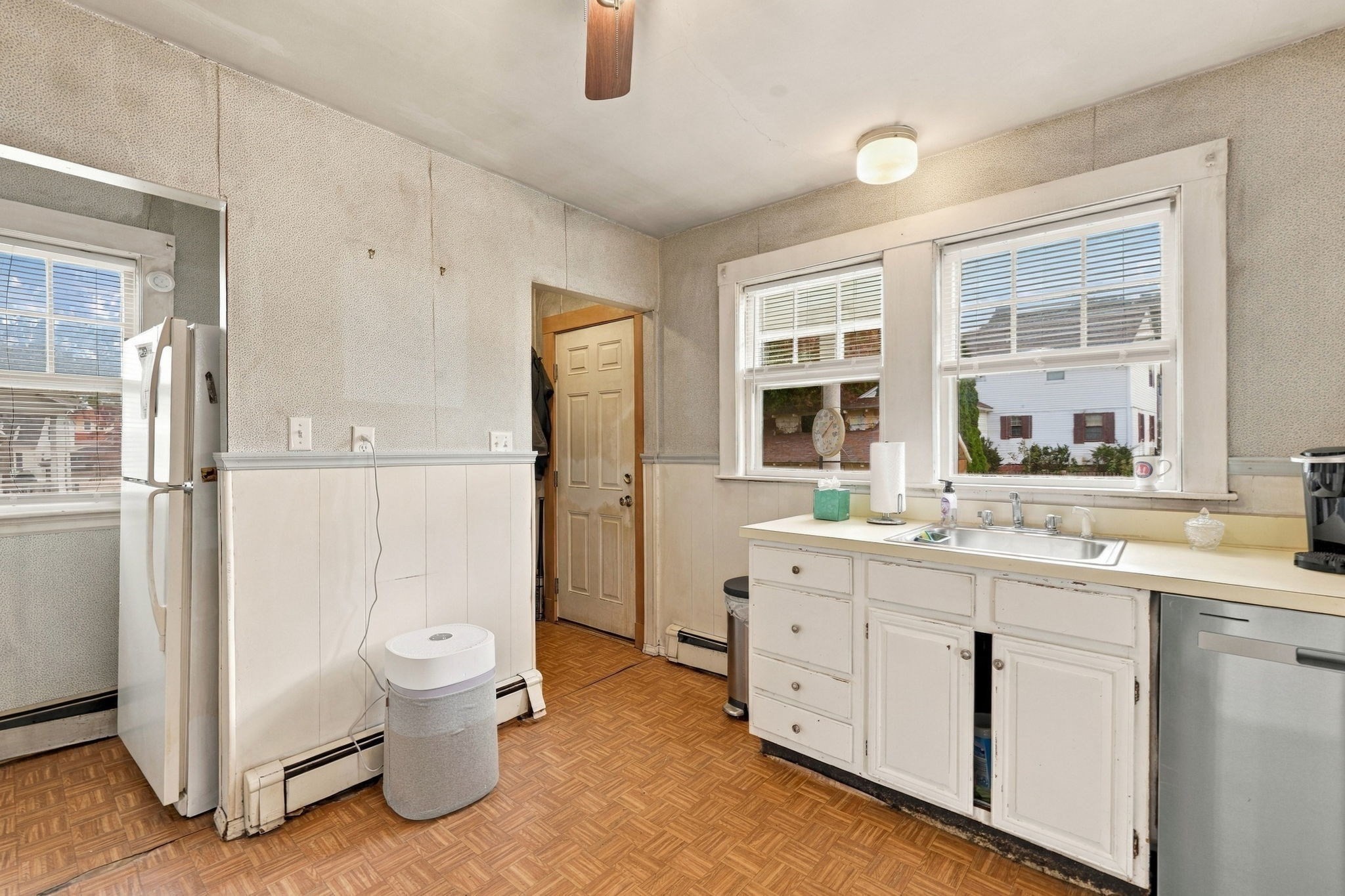177 Elmlawn Rd Property Photo 11