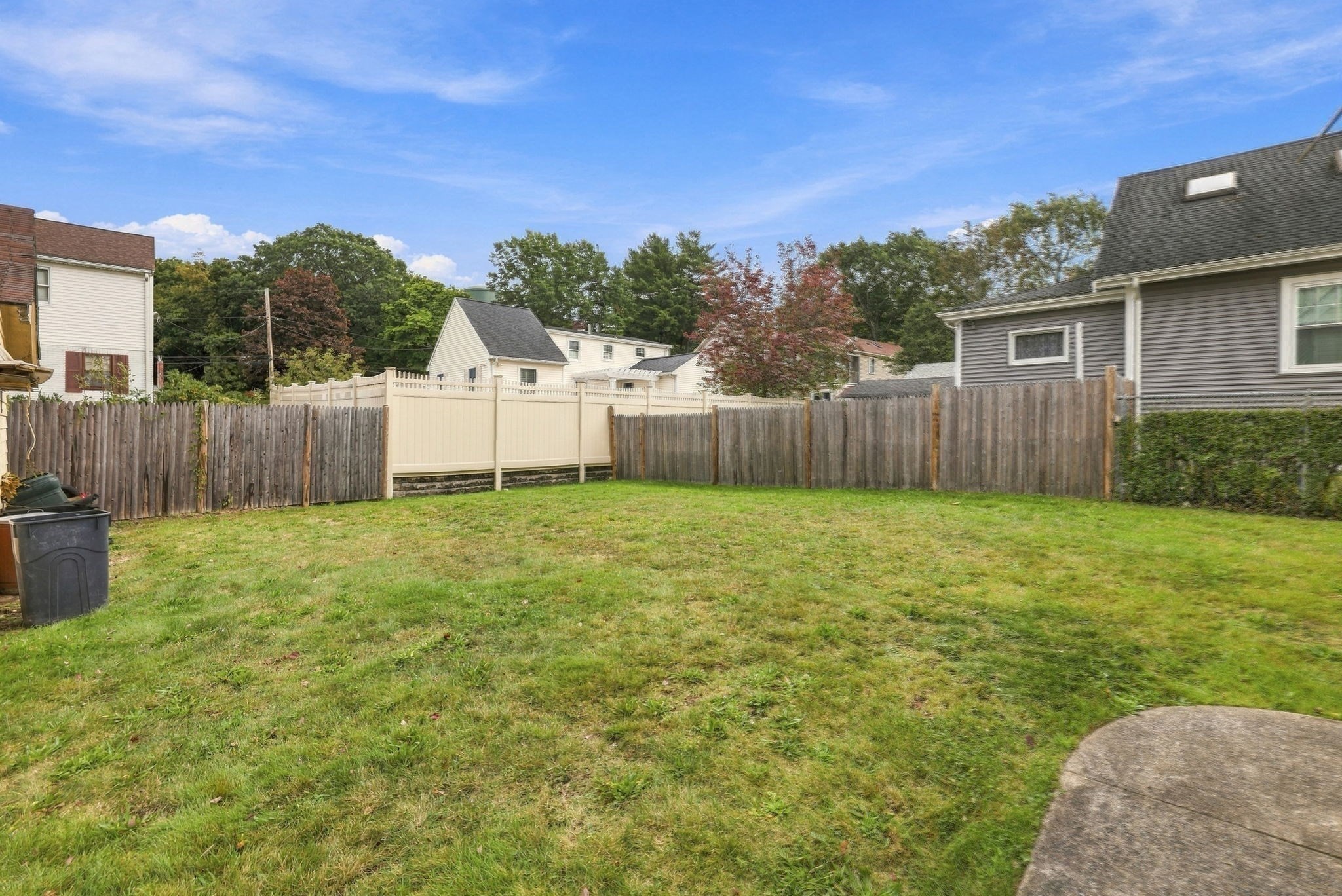 177 Elmlawn Rd Property Photo 27