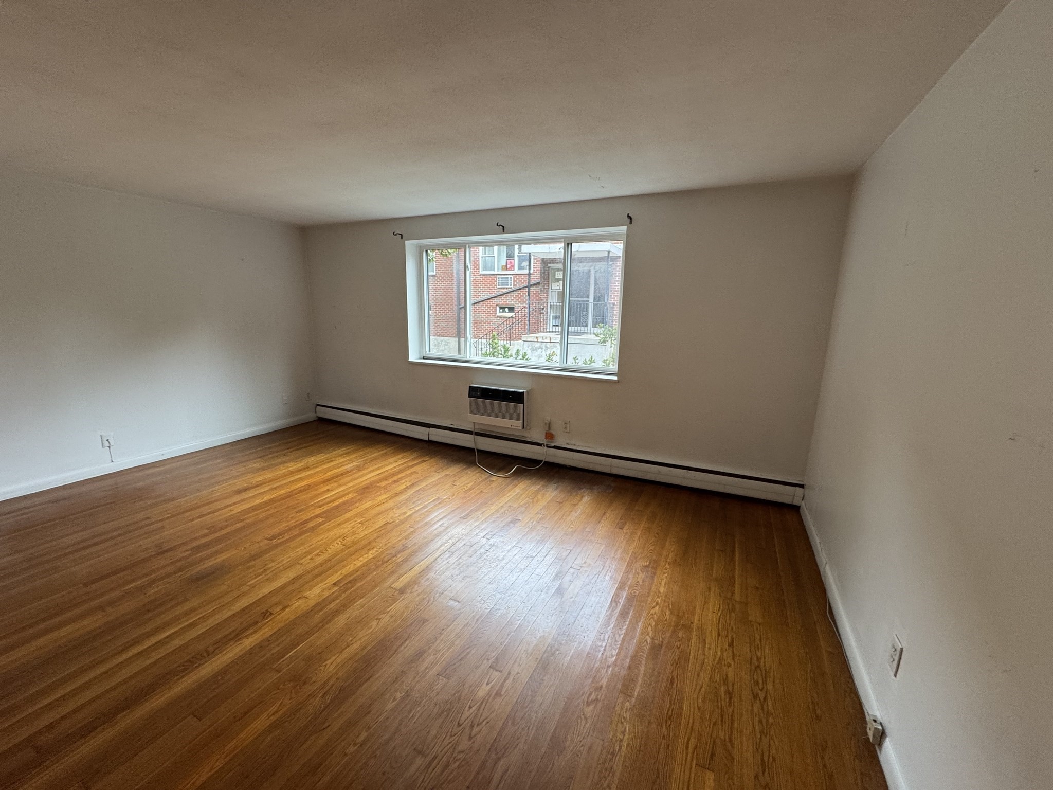 205 Kent St # 24 Property Photo 6