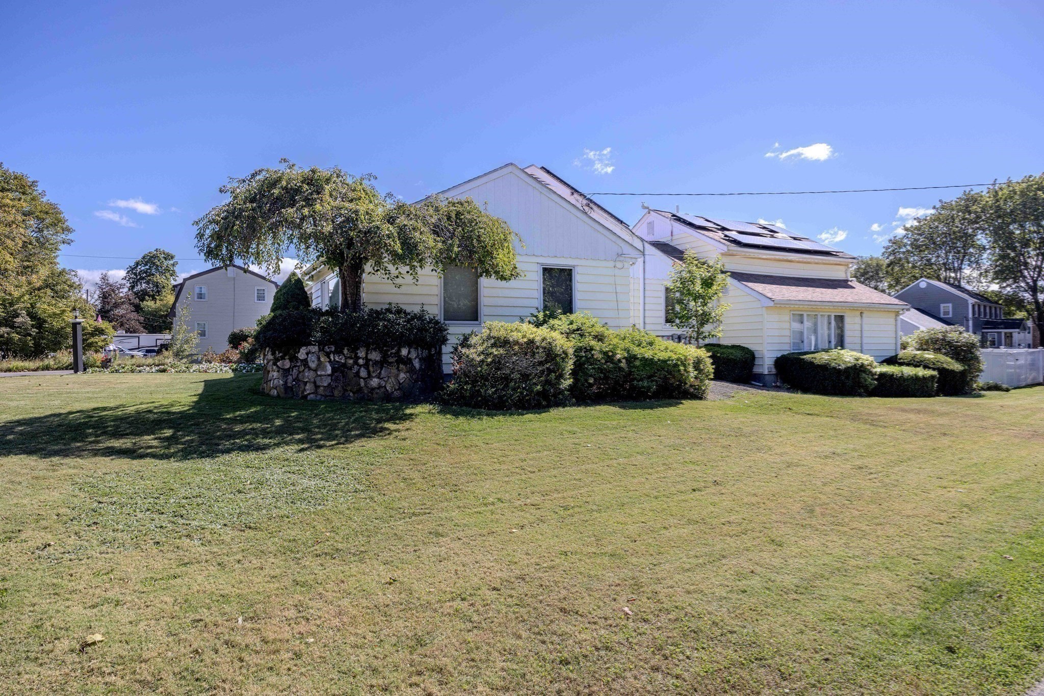 281 Village Street Property Photo 35