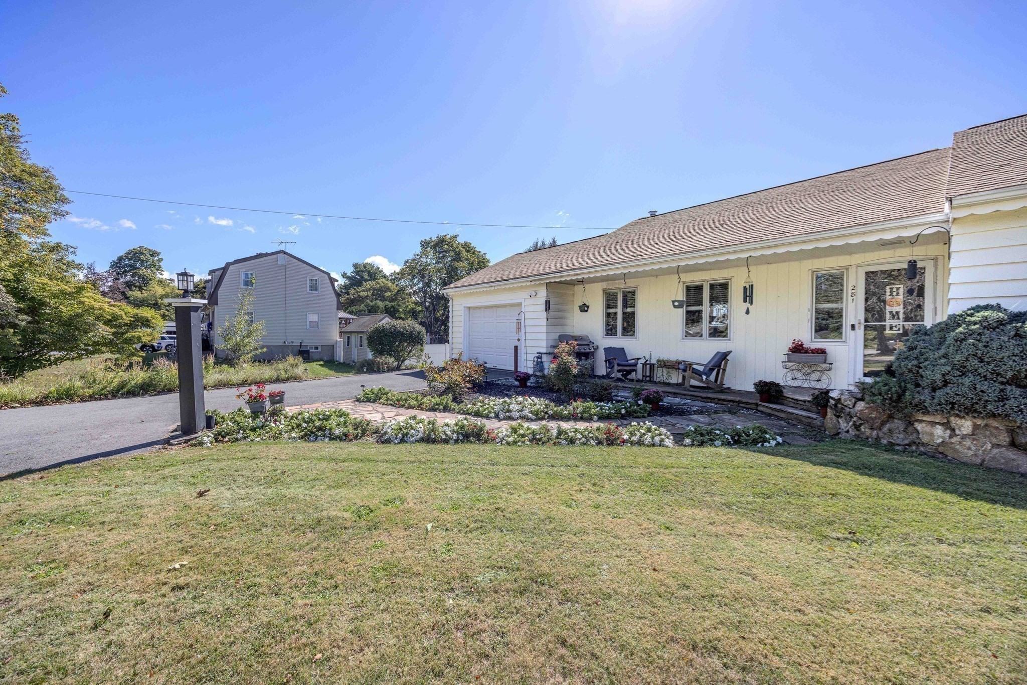 281 Village Street Property Photo 37