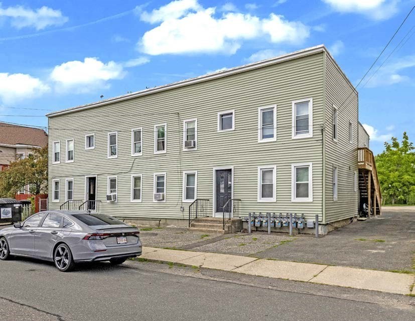 32-34 Joy Street Property Photo 5