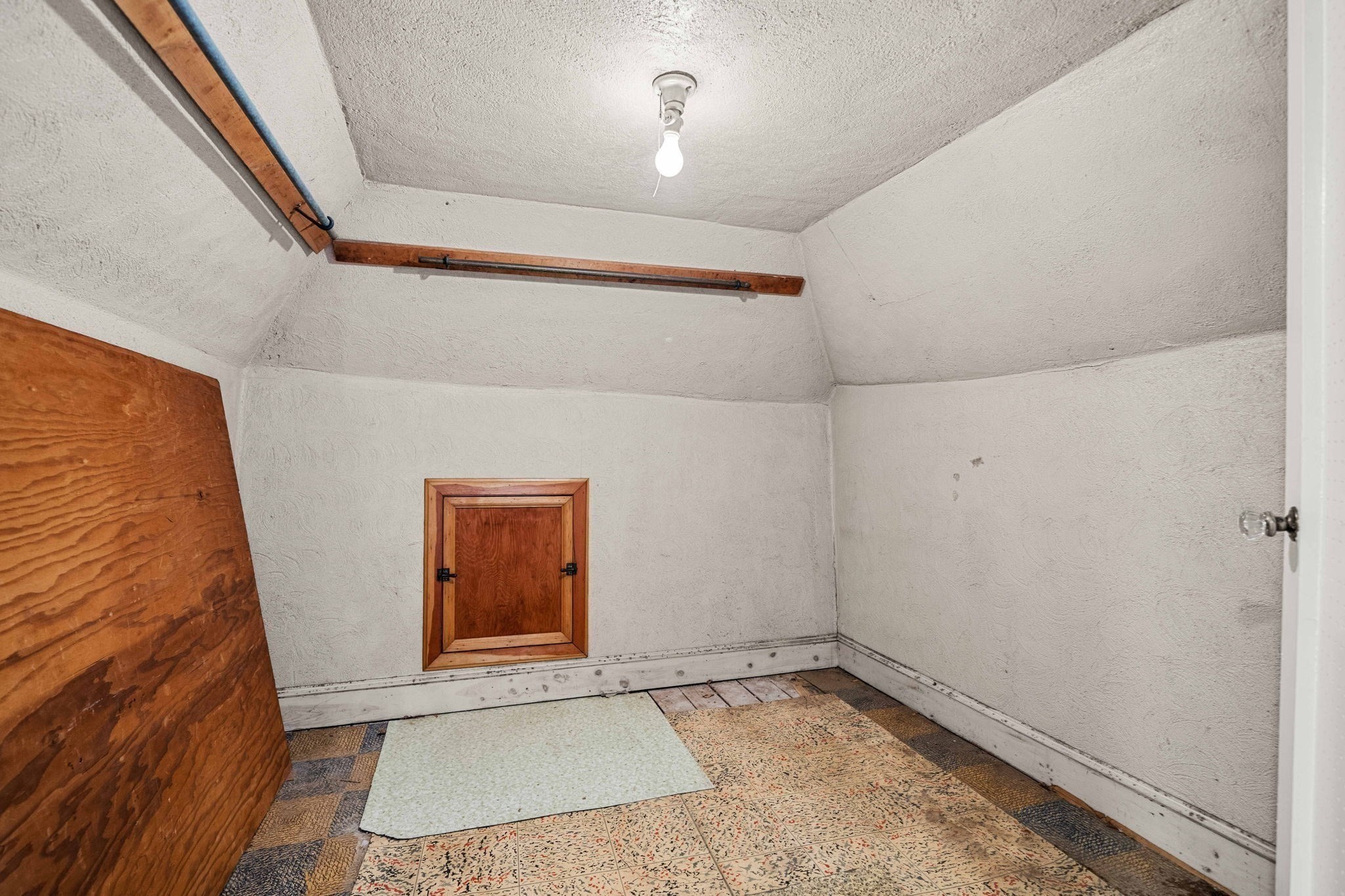 1 Lewis Ave Property Photo 26