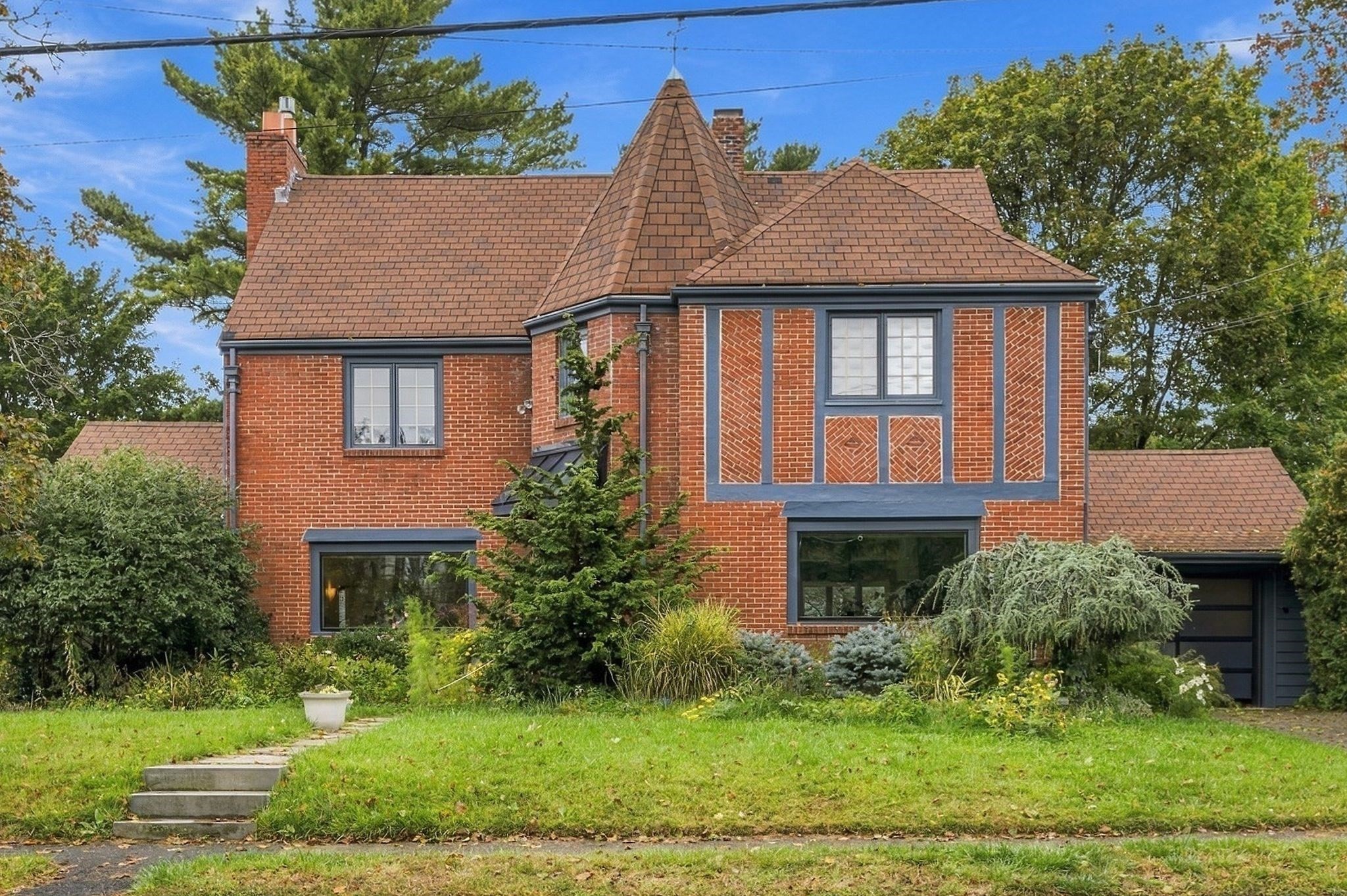 47 Stanley Rd Property Photo 1