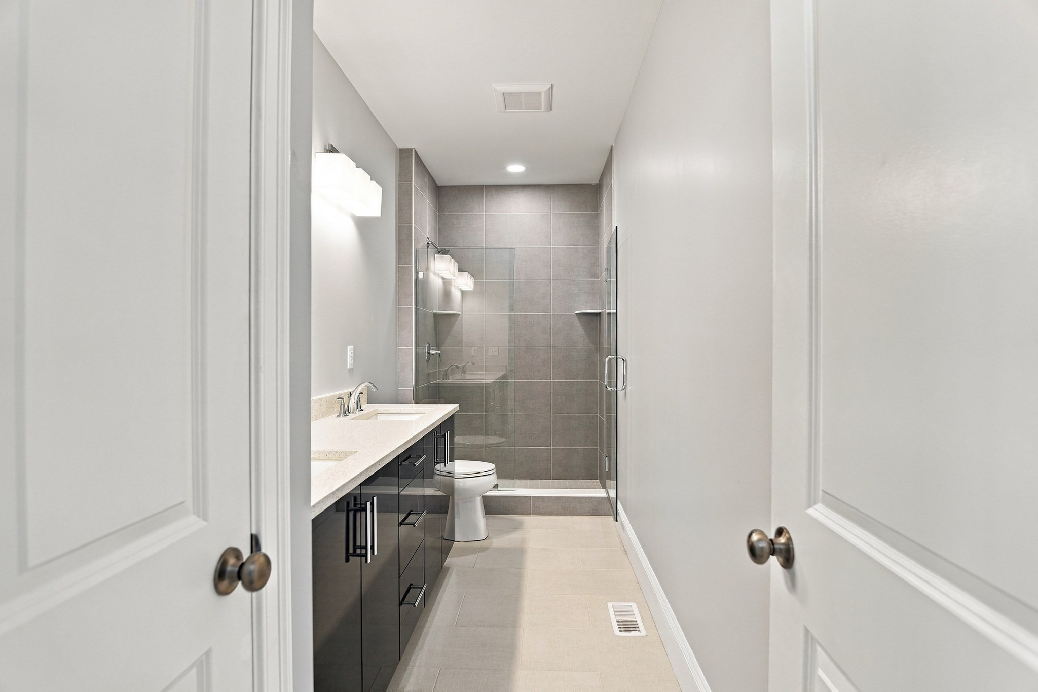 11 Caspian Circle # 11 Property Photo 15
