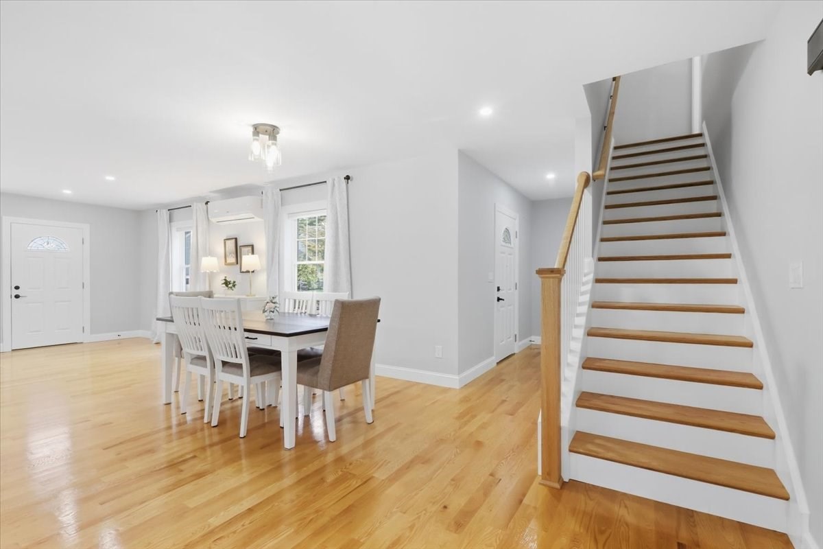 19 Digby Ave Property Photo 18