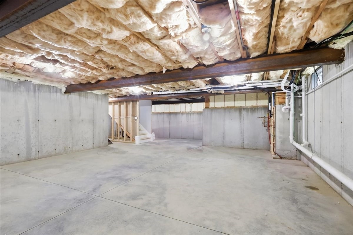 19 Digby Ave Property Photo 33