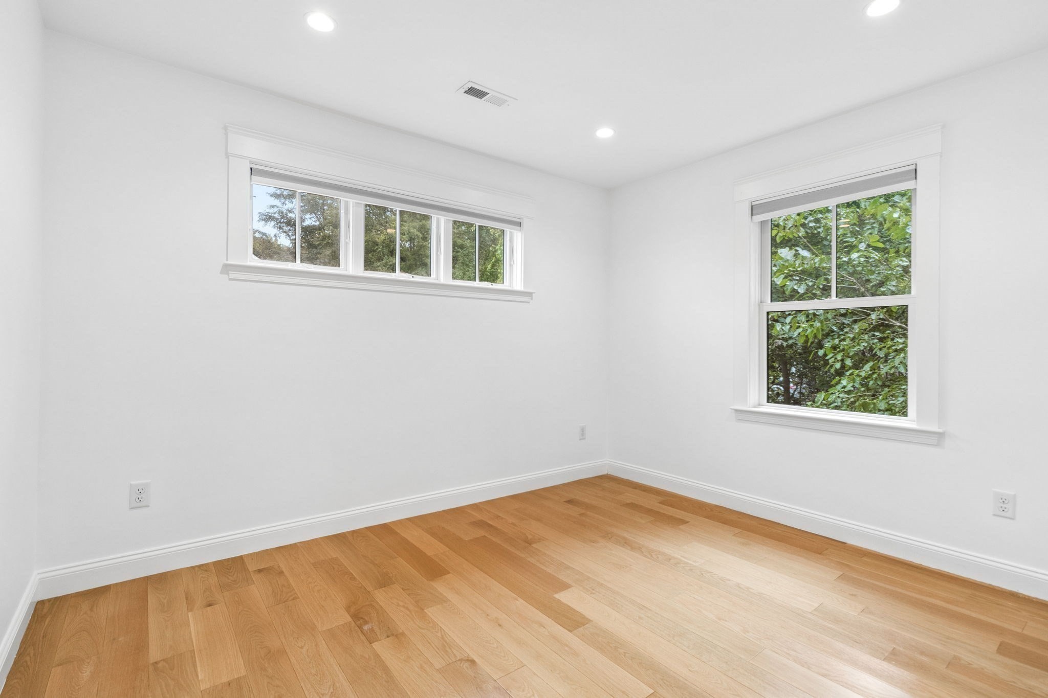 148 Pine St Property Photo 17