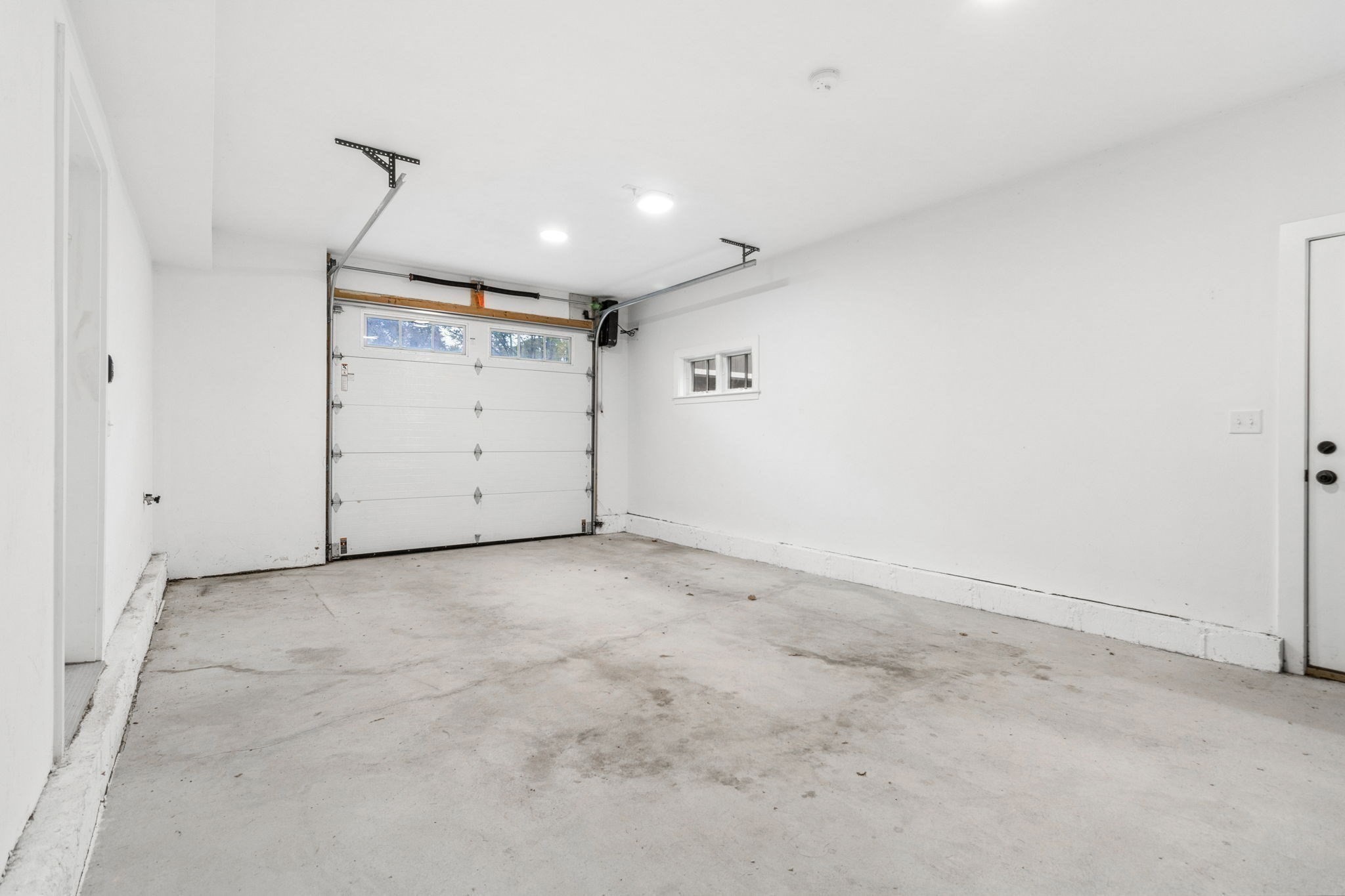 148 Pine St Property Photo 26