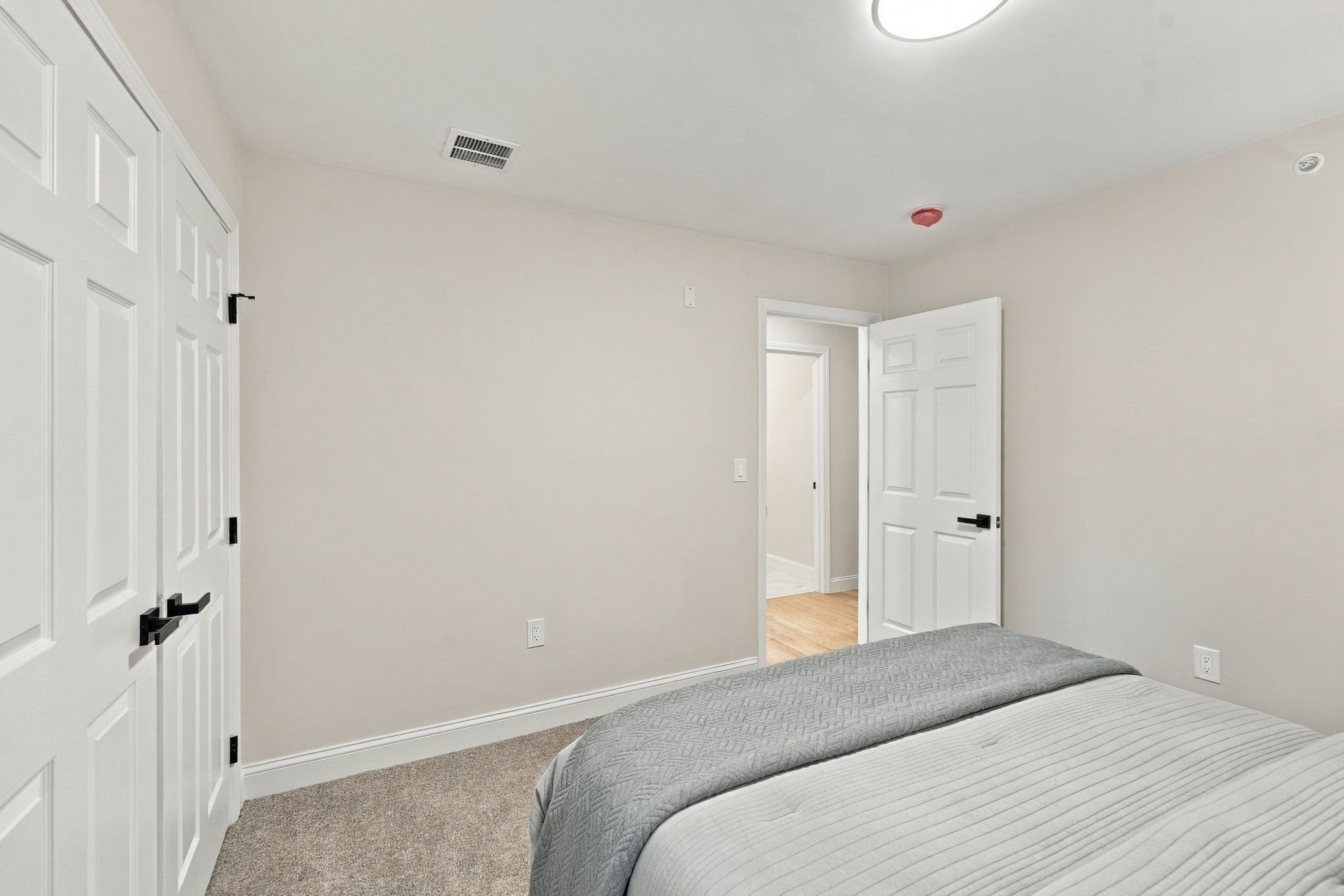 41 Homeward Avenue # B Property Photo 23
