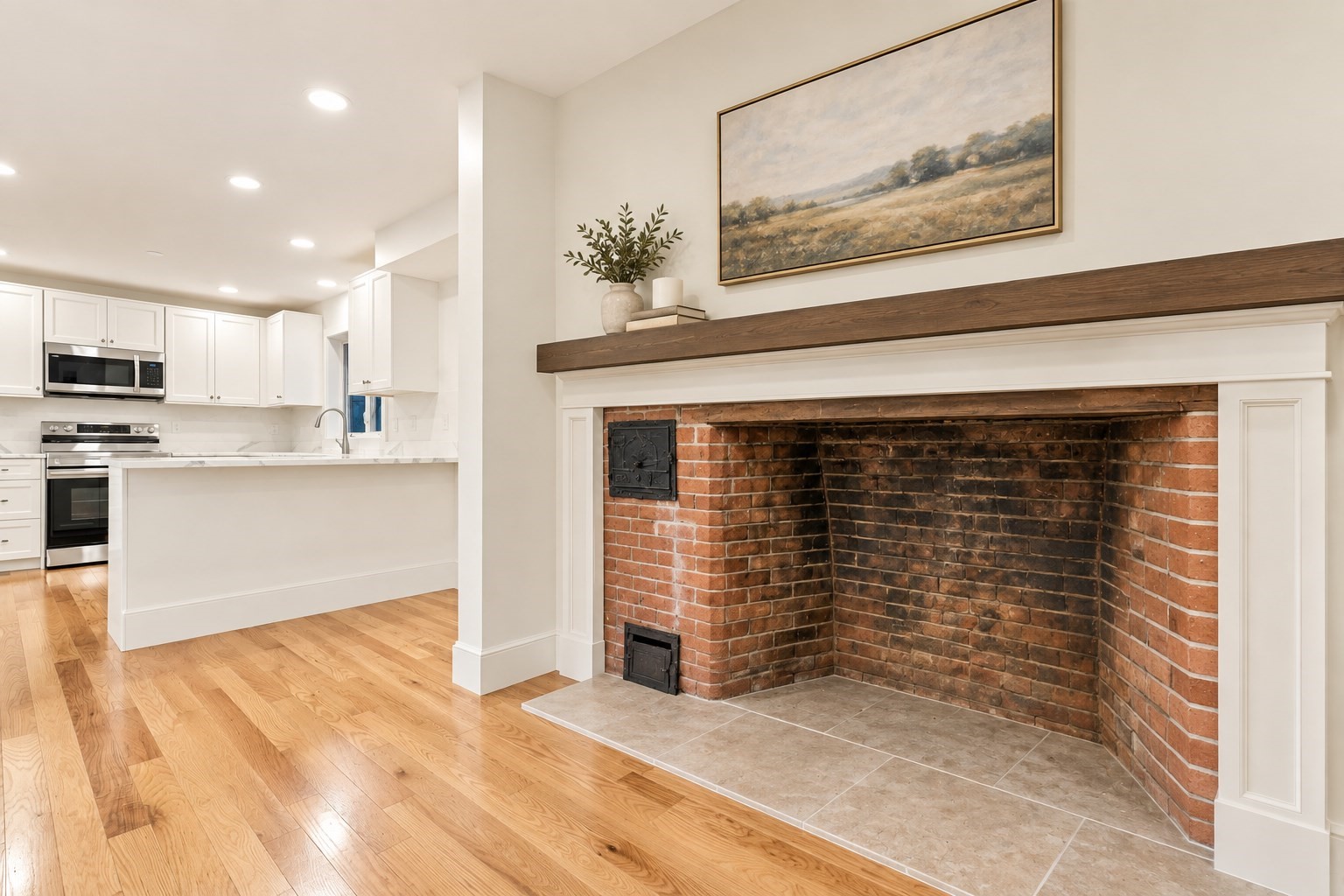 164 Main Street # C Property Photo 6